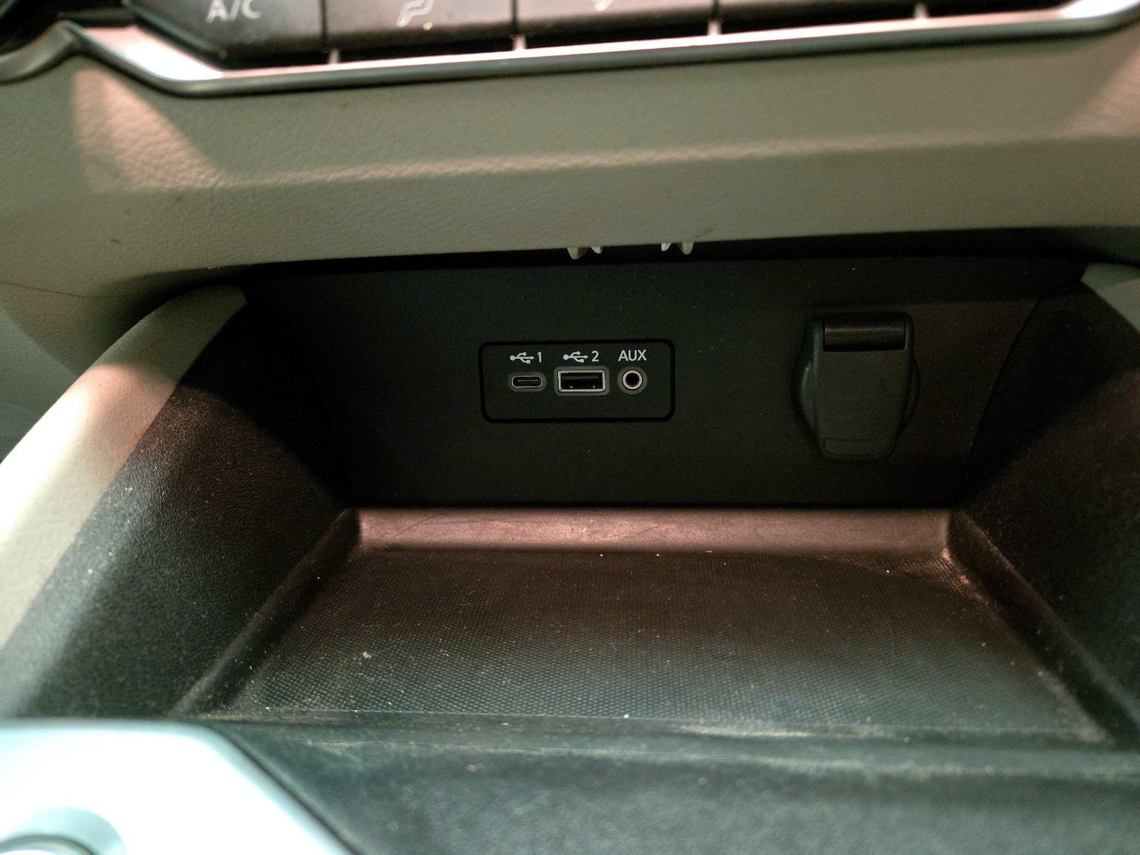 2022 Nissan Altima SV - Photo 19