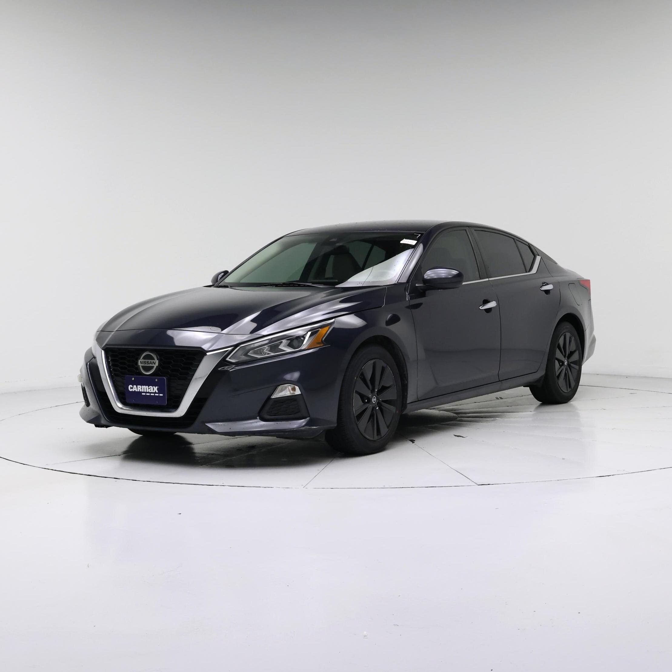 Thumbnail: 2022 Nissan Altima - 4