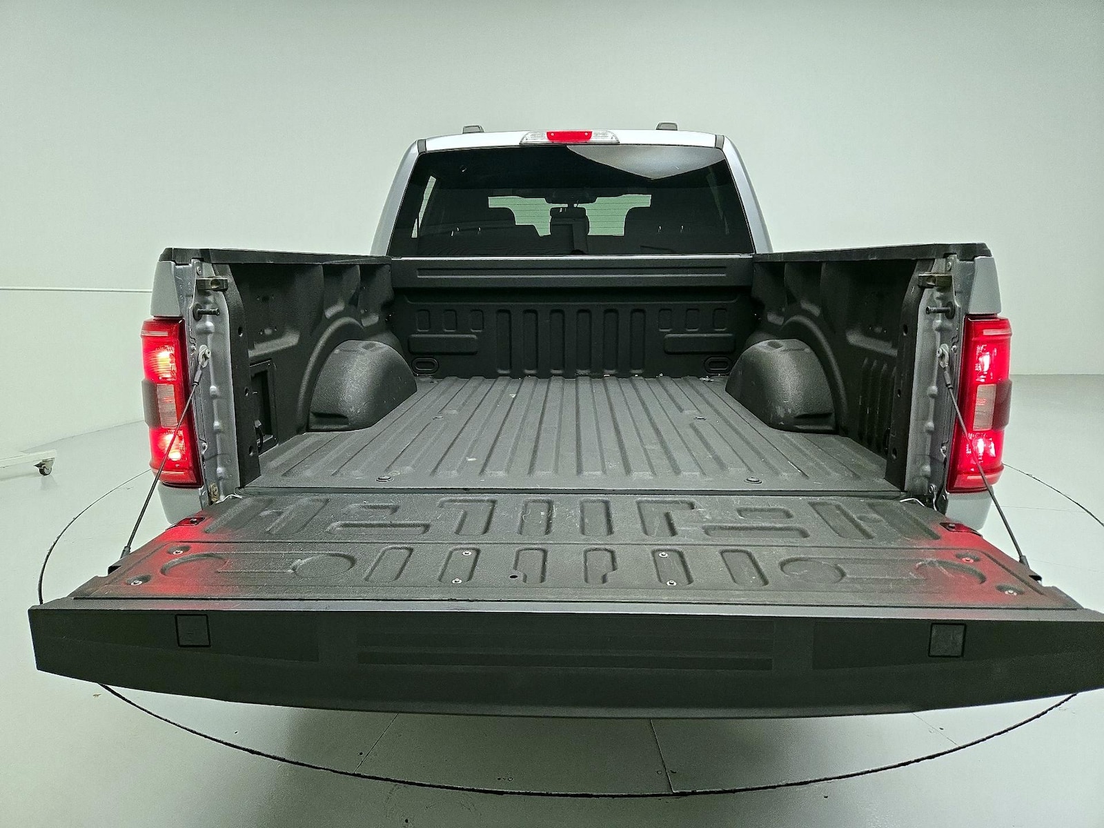 2023 Ford F-150 XLT - Photo 22