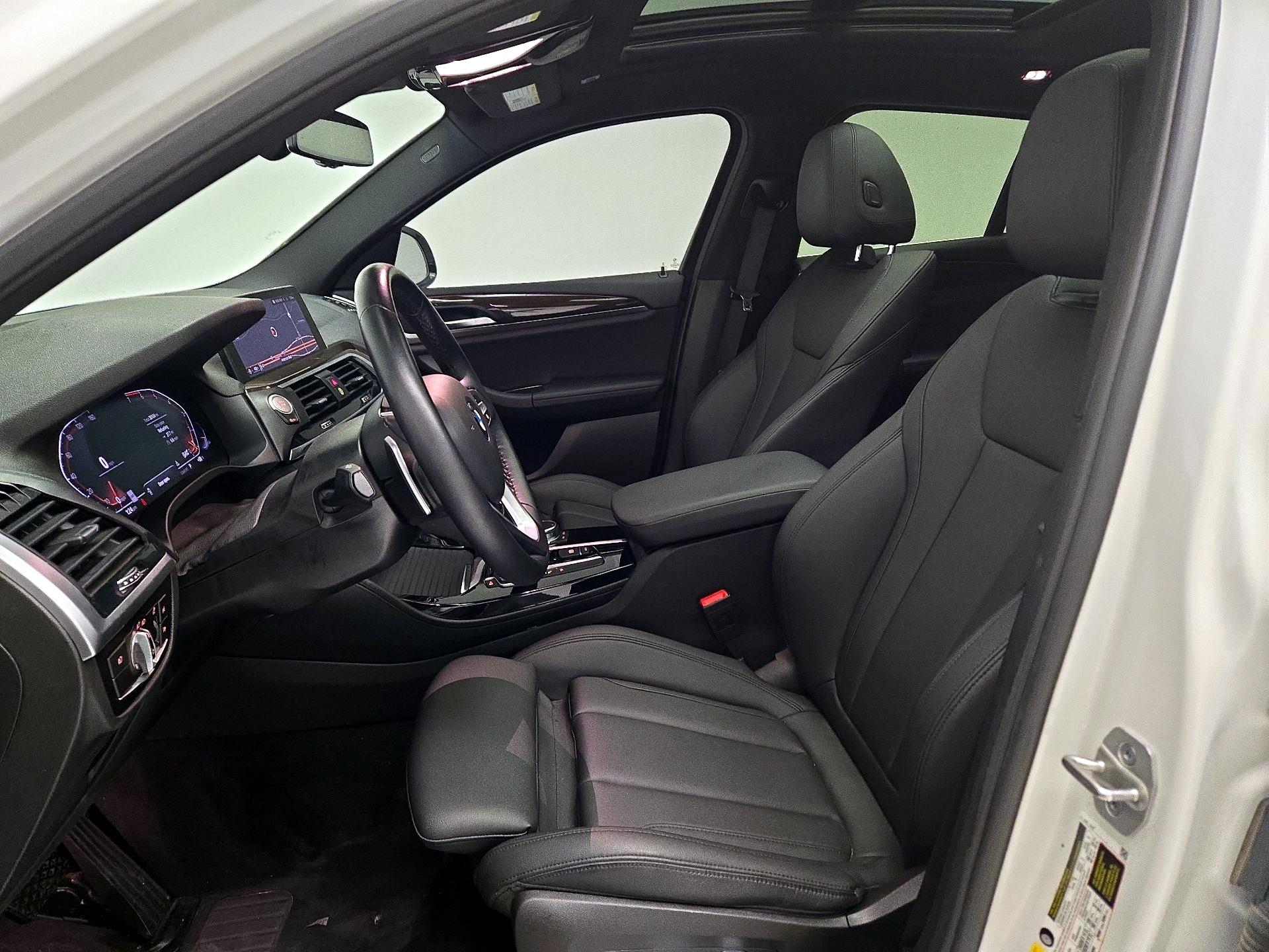 Thumbnail: 2021 BMW X4 - 11