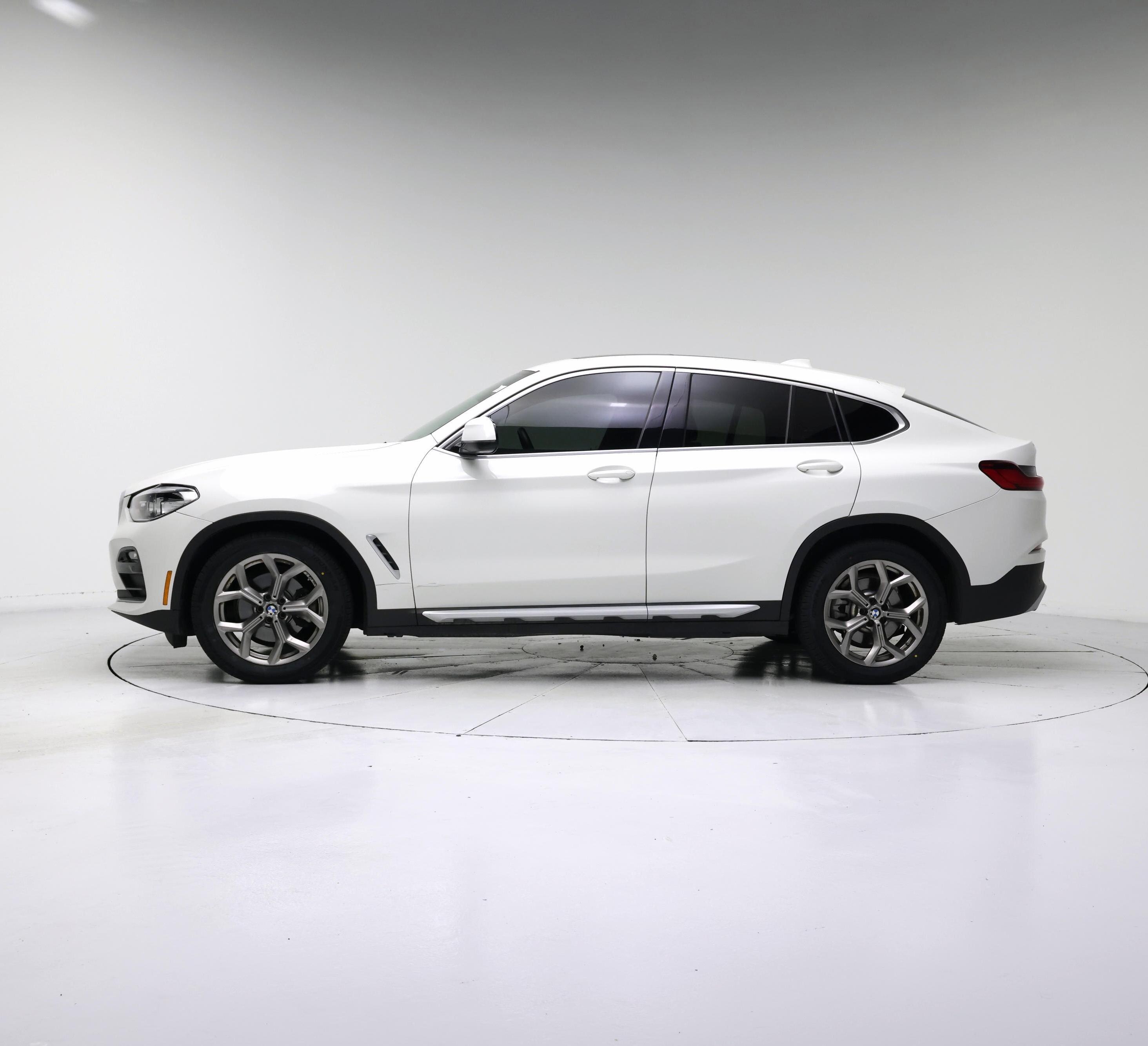 Thumbnail: 2021 BMW X4 - 3