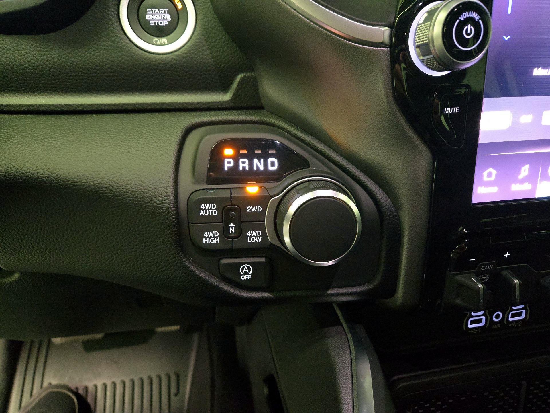 Thumbnail: 2026 RAM 1500 - 18
