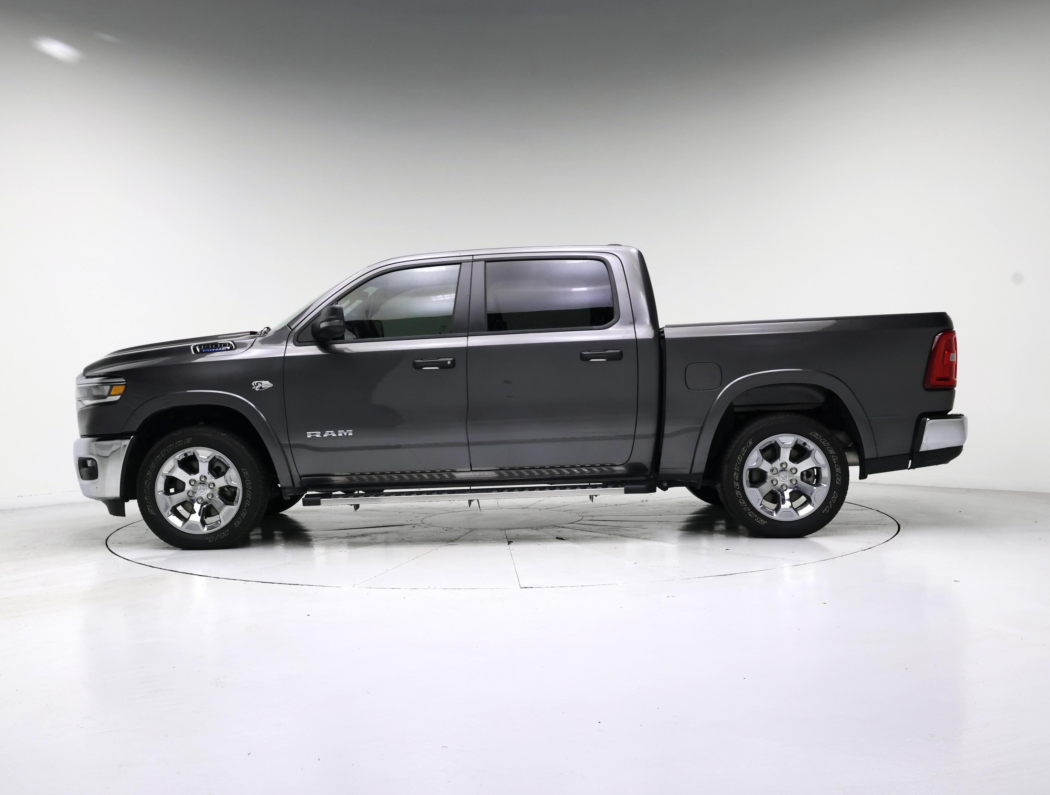 Thumbnail: 2026 RAM 1500 - 3
