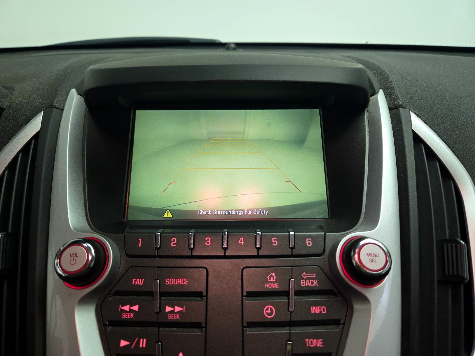 Thumbnail: 2015 GMC Terrain - 13