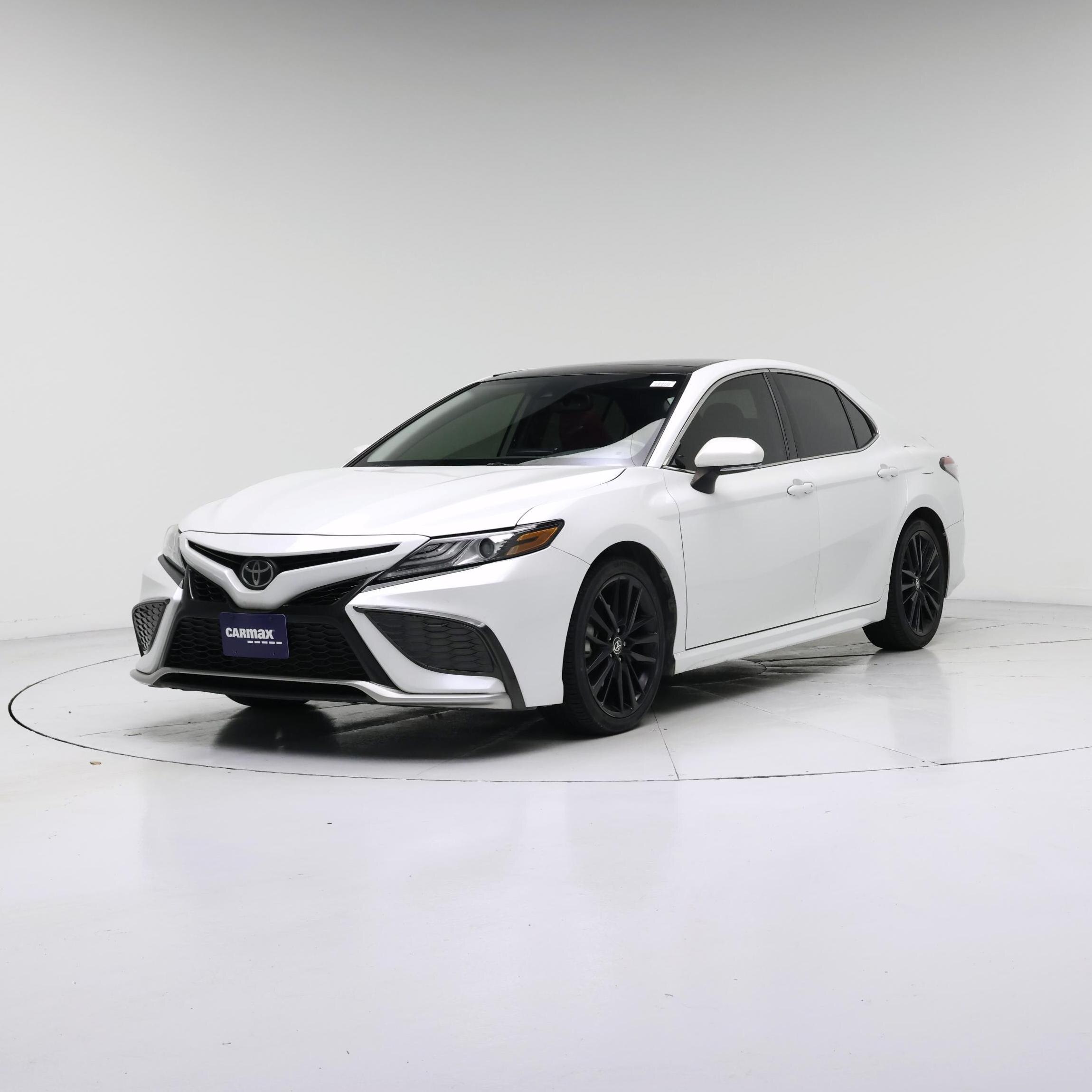 Thumbnail: 2021 Toyota Camry - 4
