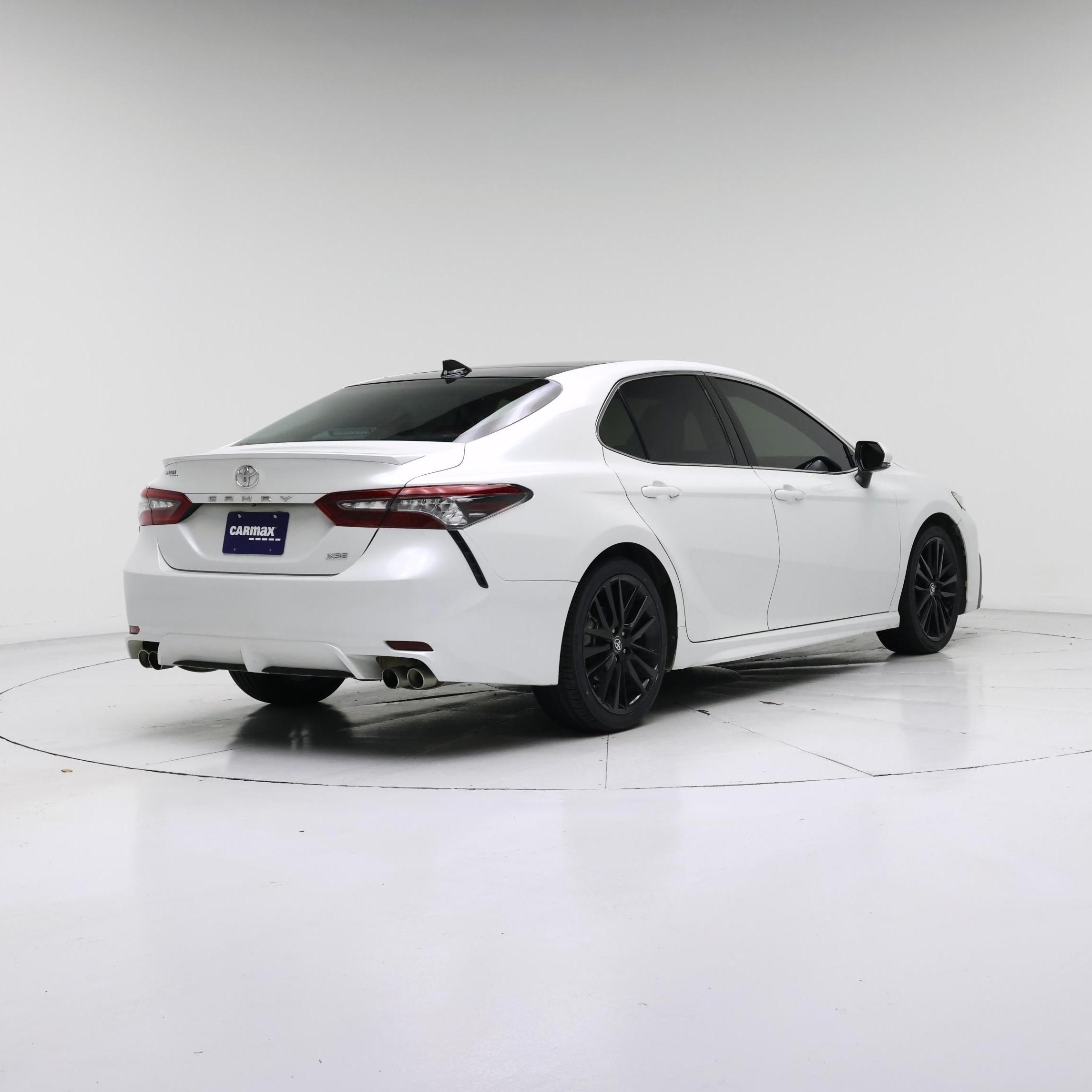 Thumbnail: 2021 Toyota Camry - 8