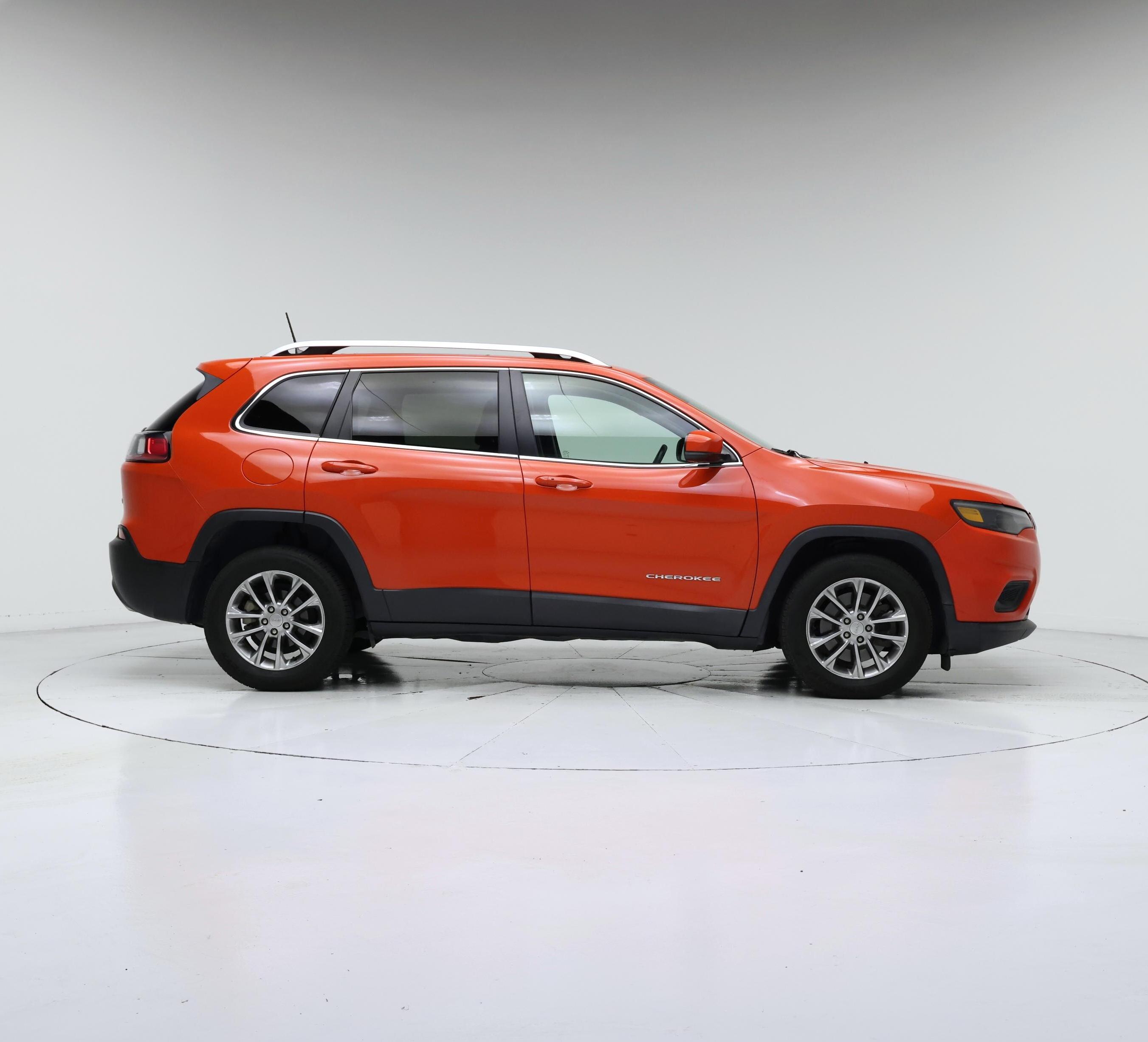 Thumbnail: 2021 Jeep Cherokee - 7
