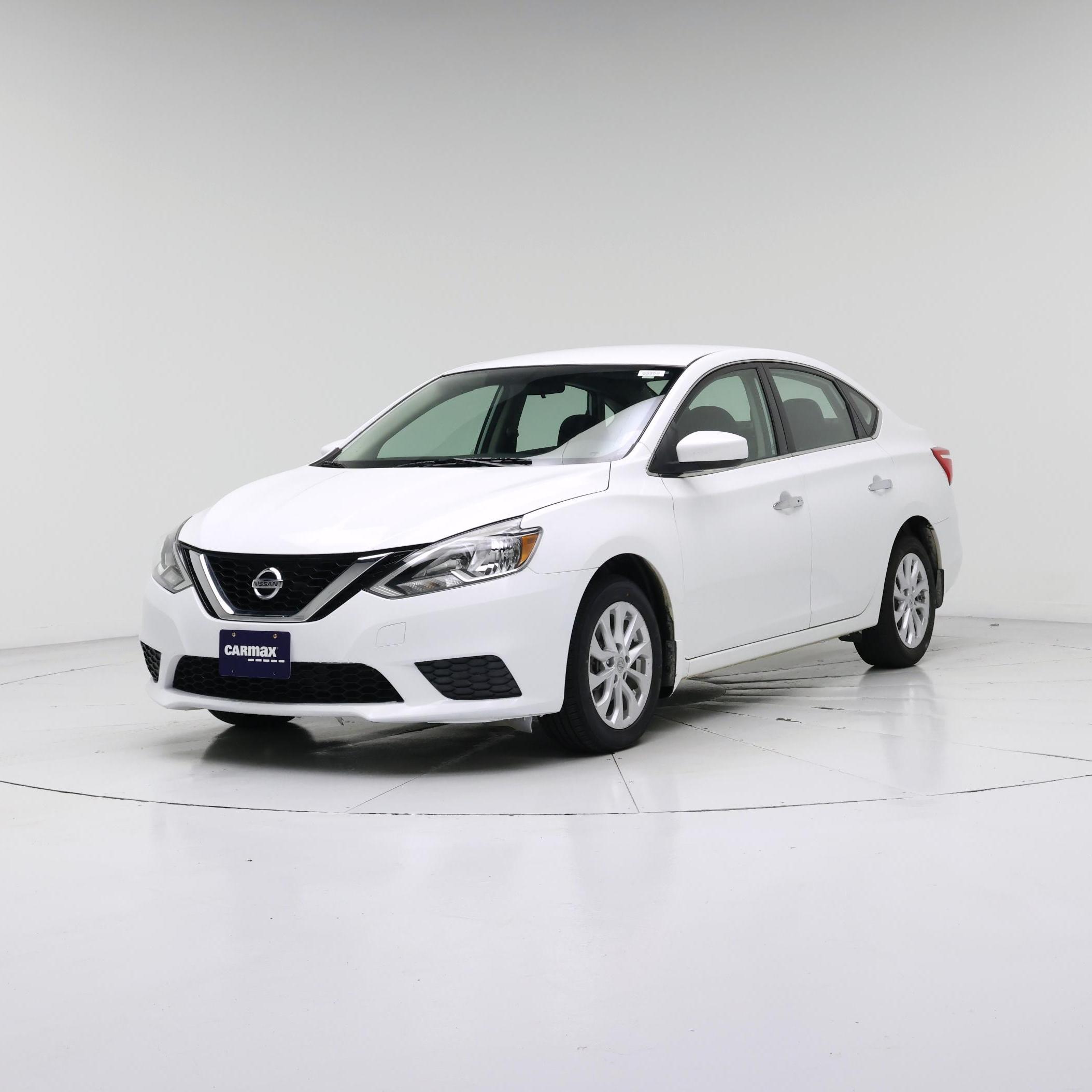 Thumbnail: 2017 Nissan Sentra - 4