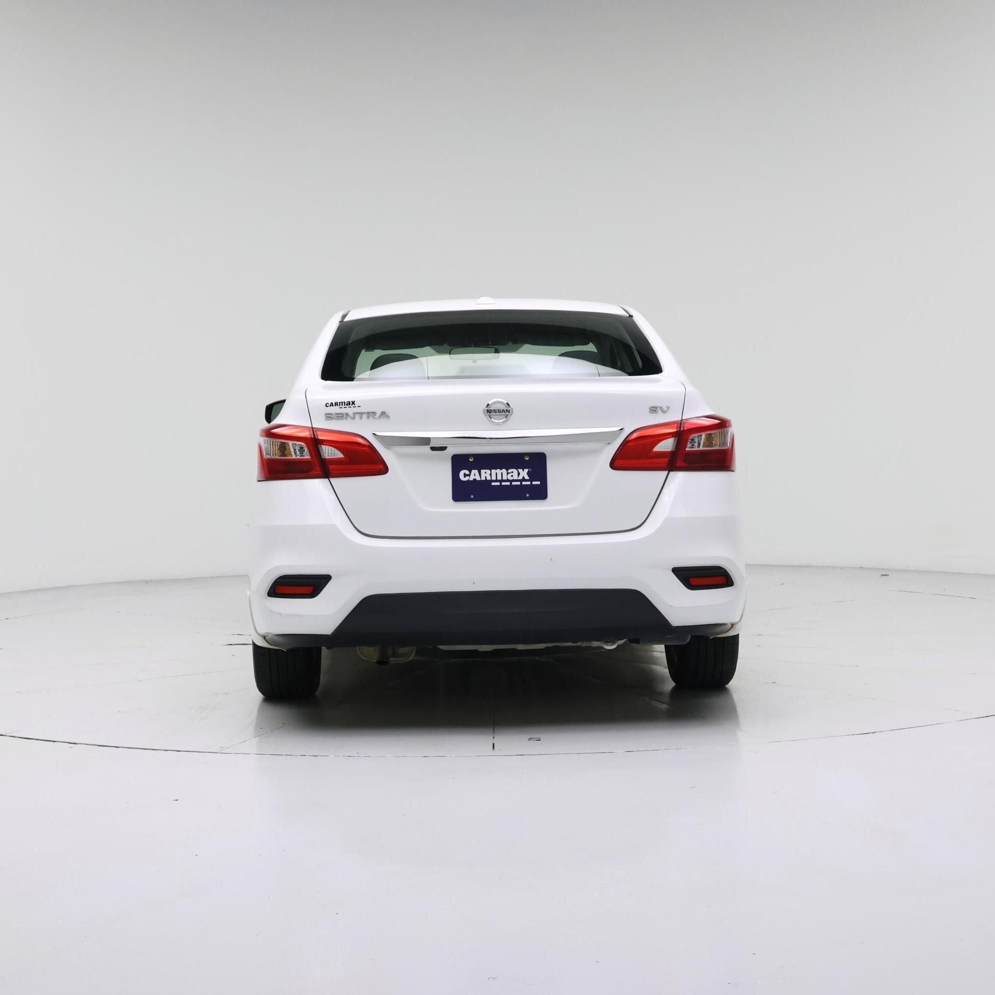 Thumbnail: 2017 Nissan Sentra - 6