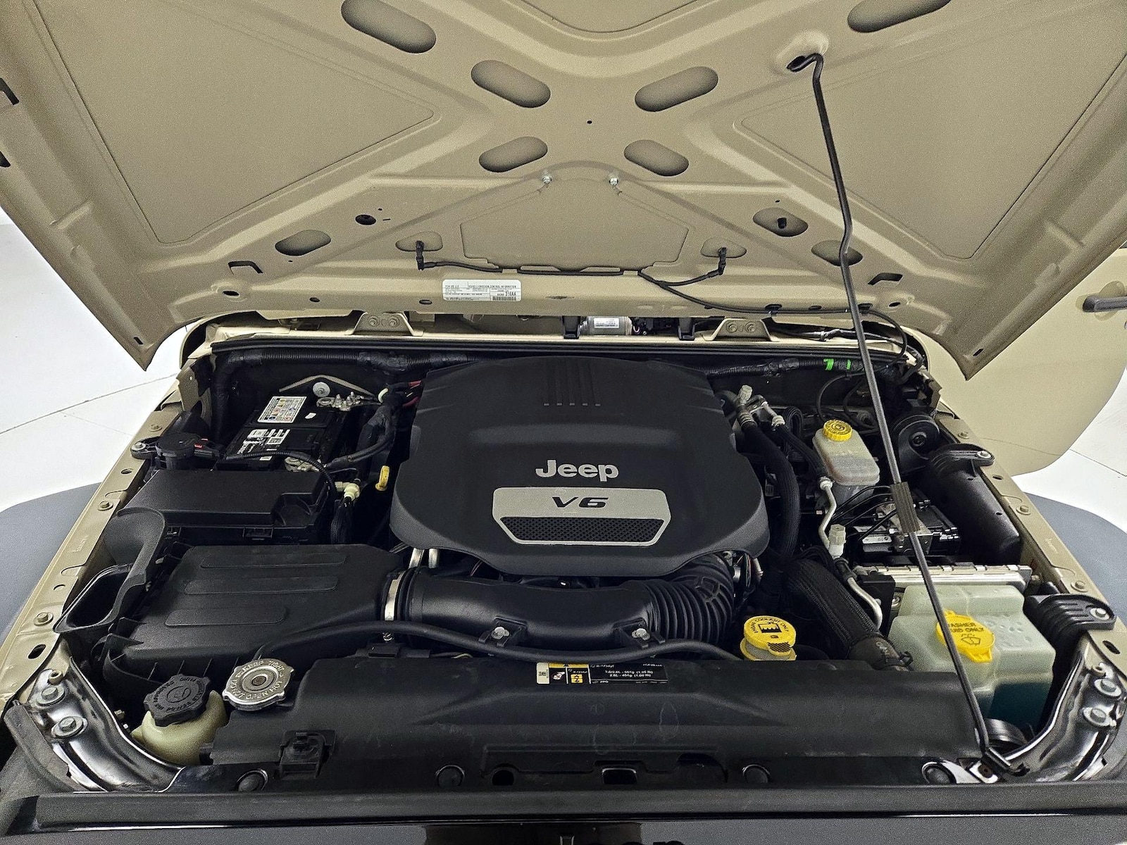 2018 Jeep Wrangler JK Willys Wheeler - Photo 20