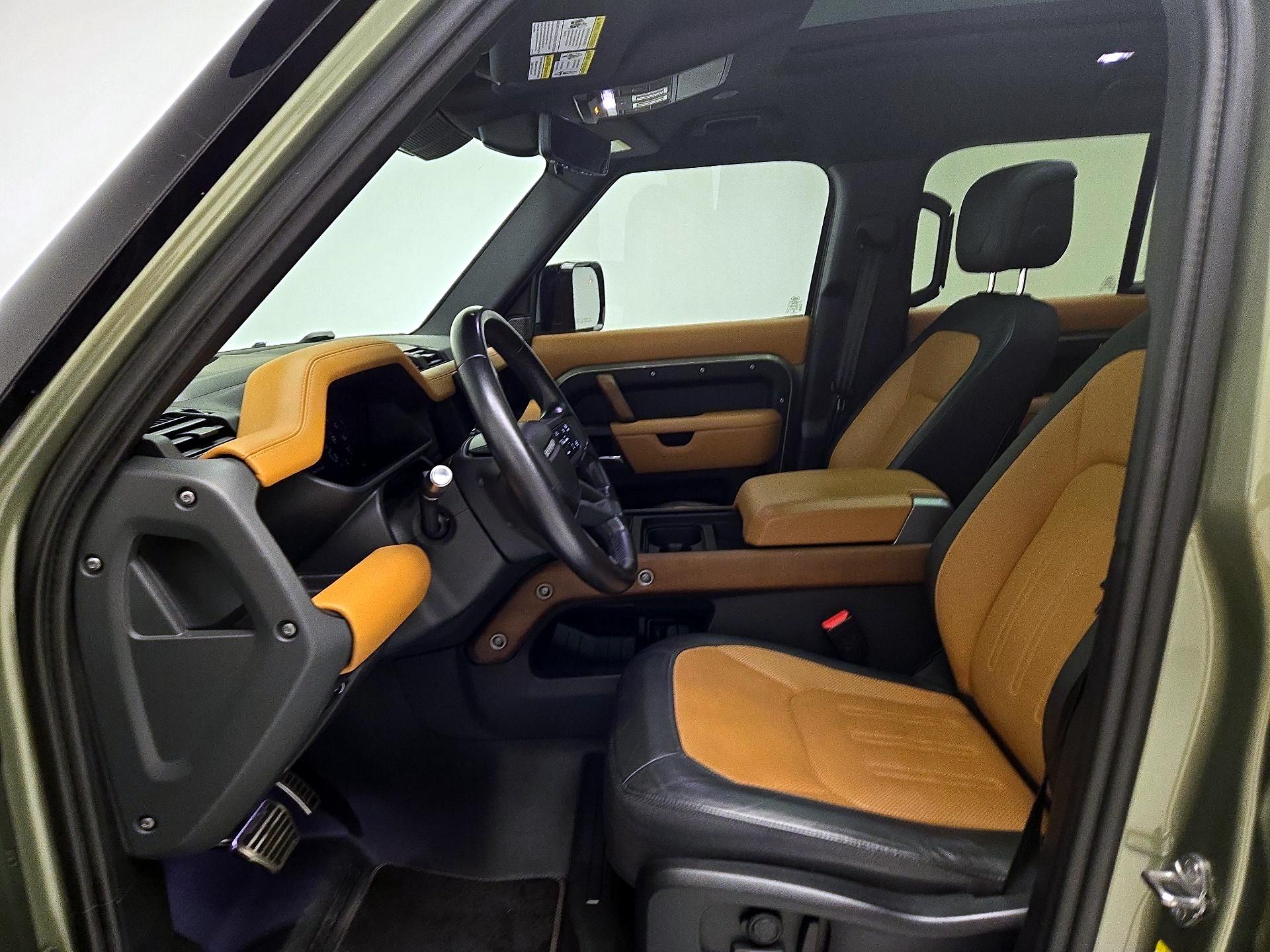 Thumbnail: 2022 Land Rover Defender - 11