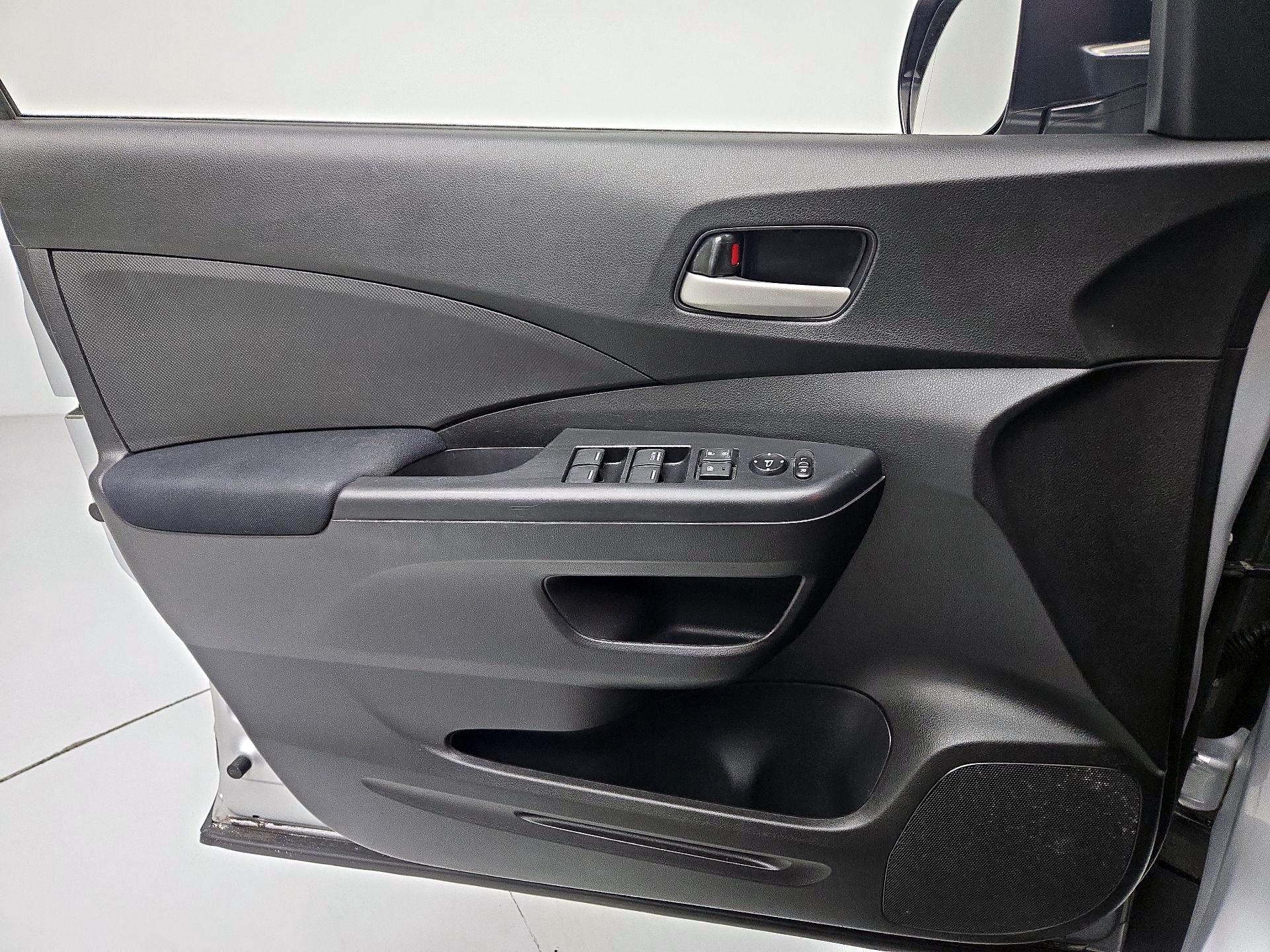 Thumbnail: 2016 Honda CR-V - 12