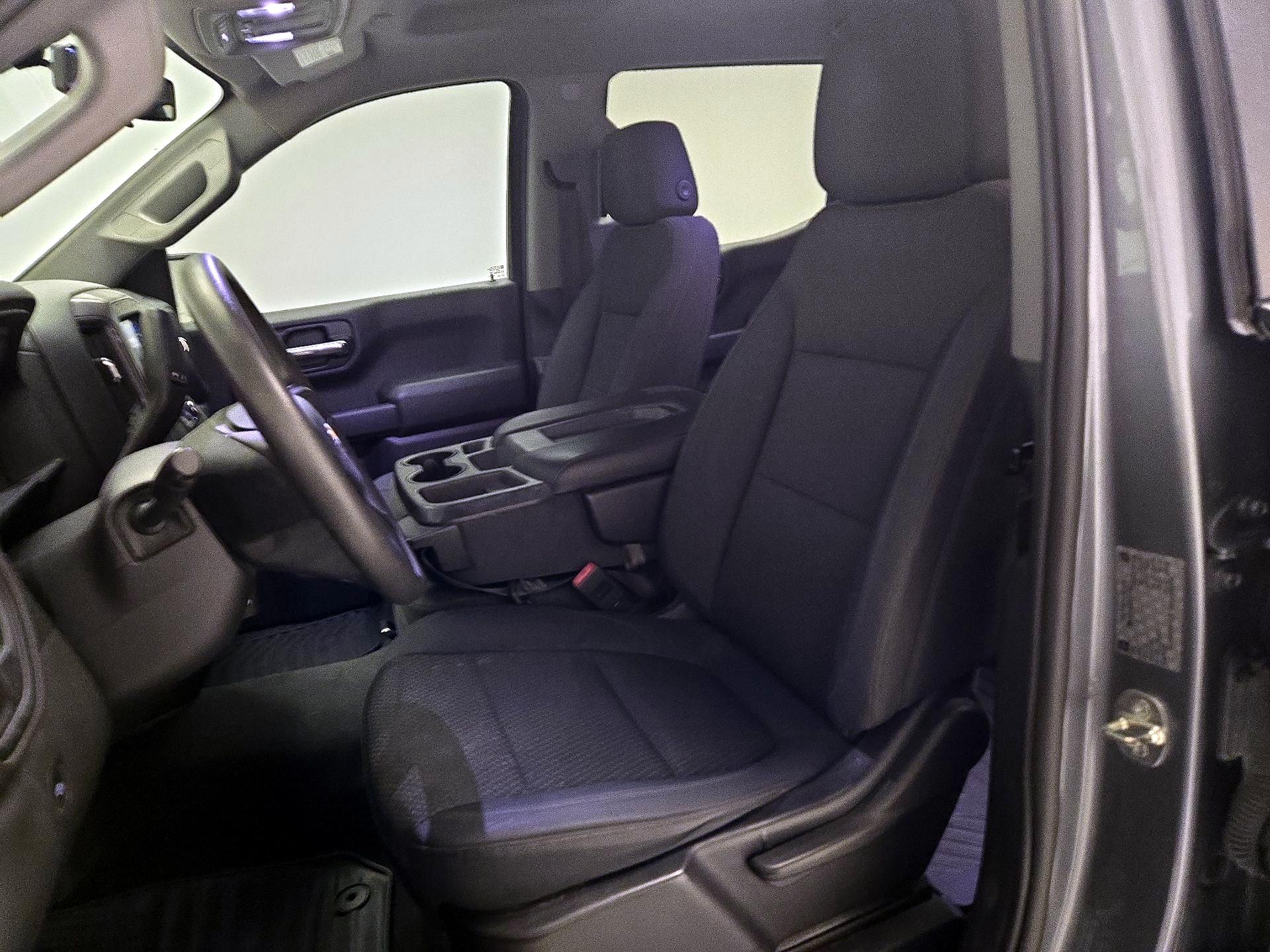 Thumbnail: 2019 Chevrolet Silverado 1500 - 11