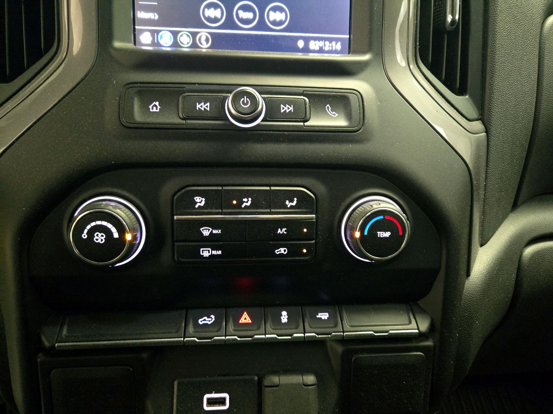 Thumbnail: 2019 Chevrolet Silverado 1500 - 17