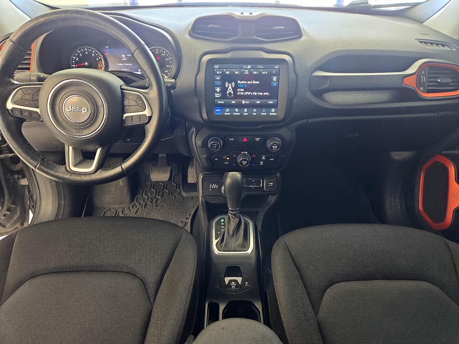Apple CarPlay® & Android Auto™