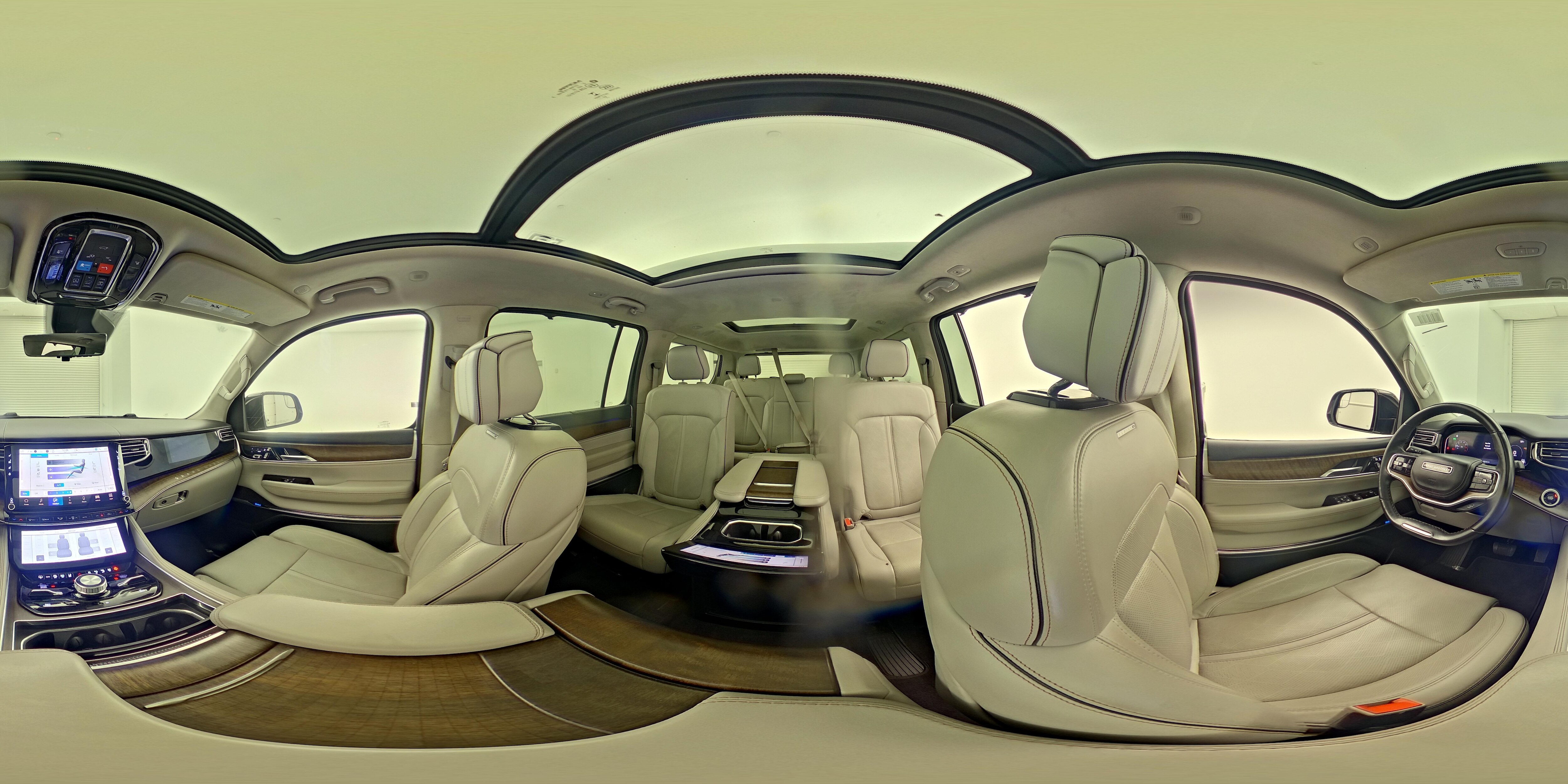 2023 Jeep Grand Wagoneer Series II - Photo 26