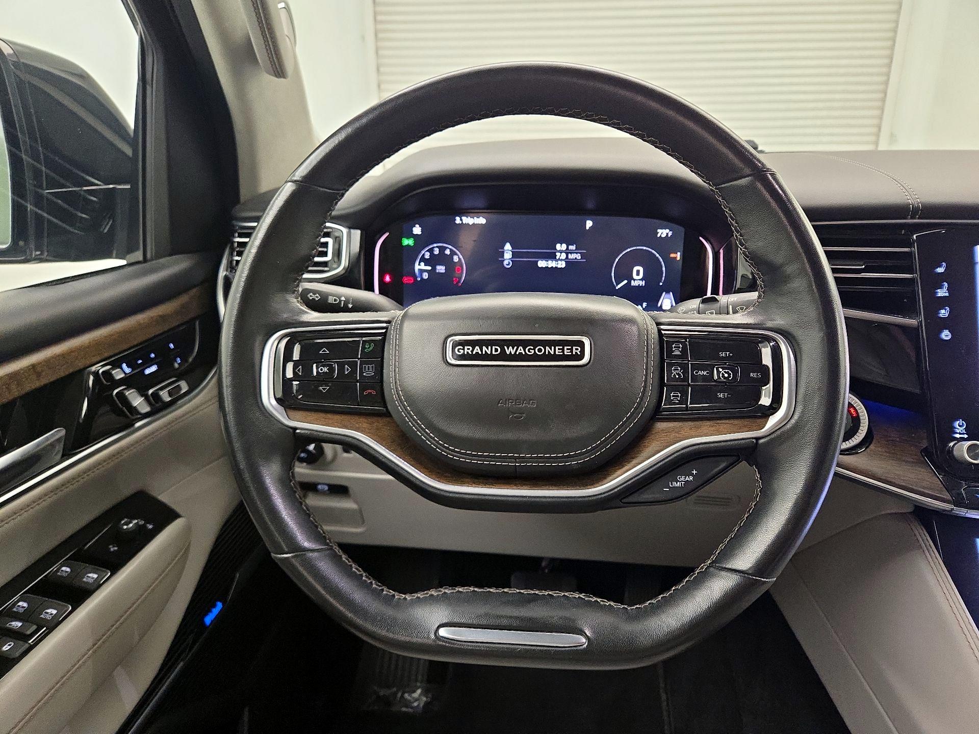Thumbnail: 2023 Jeep Grand Wagoneer - 10