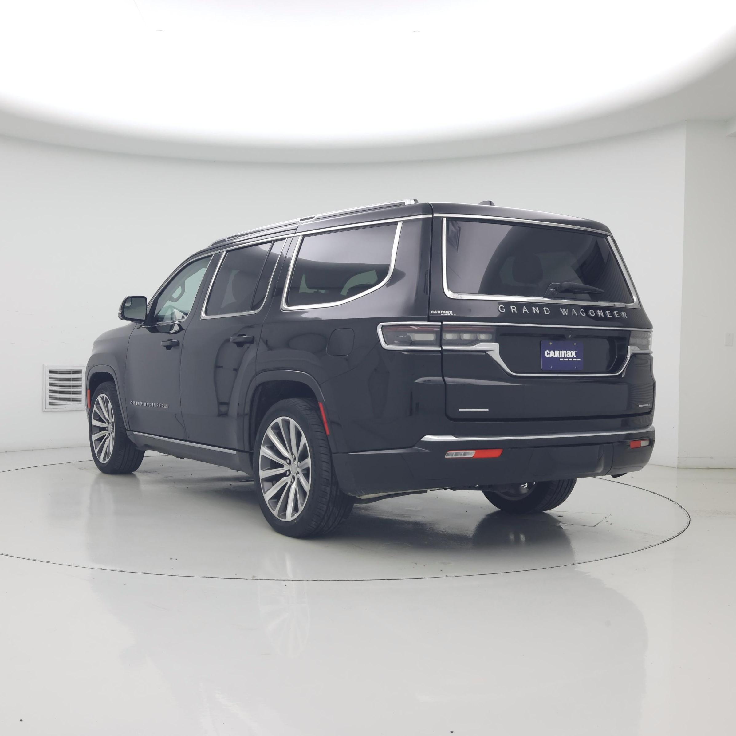 Thumbnail: 2023 Jeep Grand Wagoneer - 2