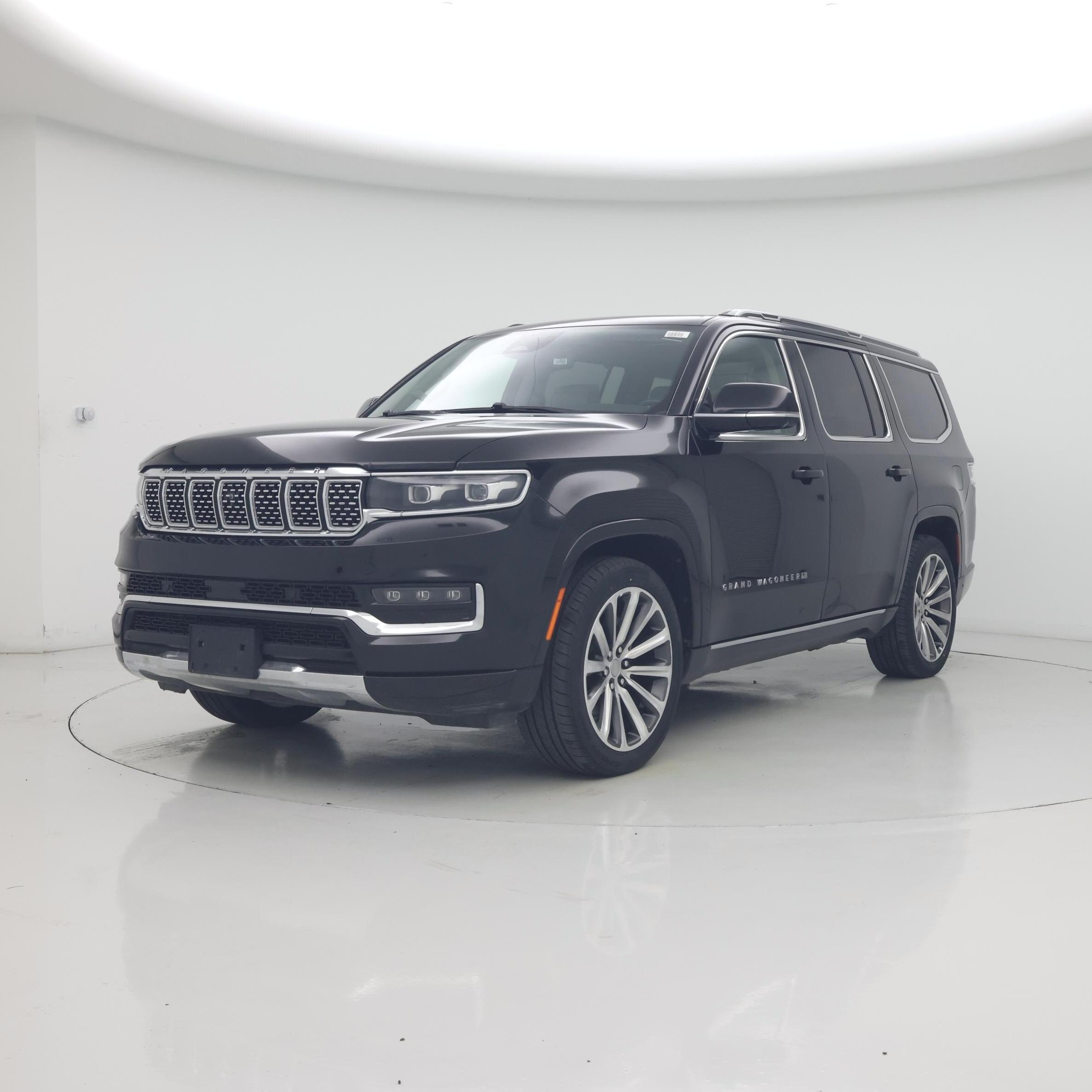 Thumbnail: 2023 Jeep Grand Wagoneer - 4