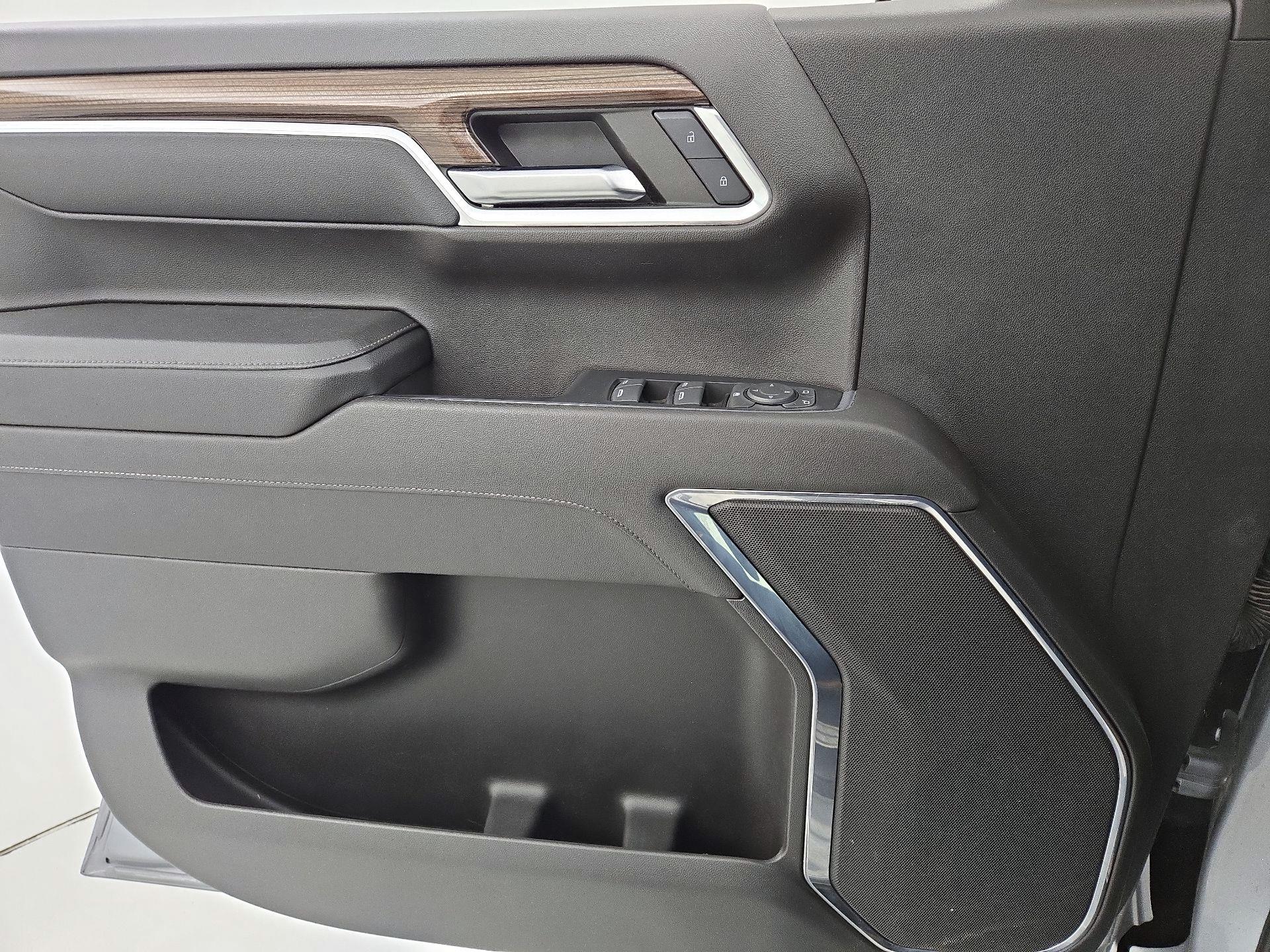Thumbnail: 2023 Chevrolet Silverado 1500 - 12