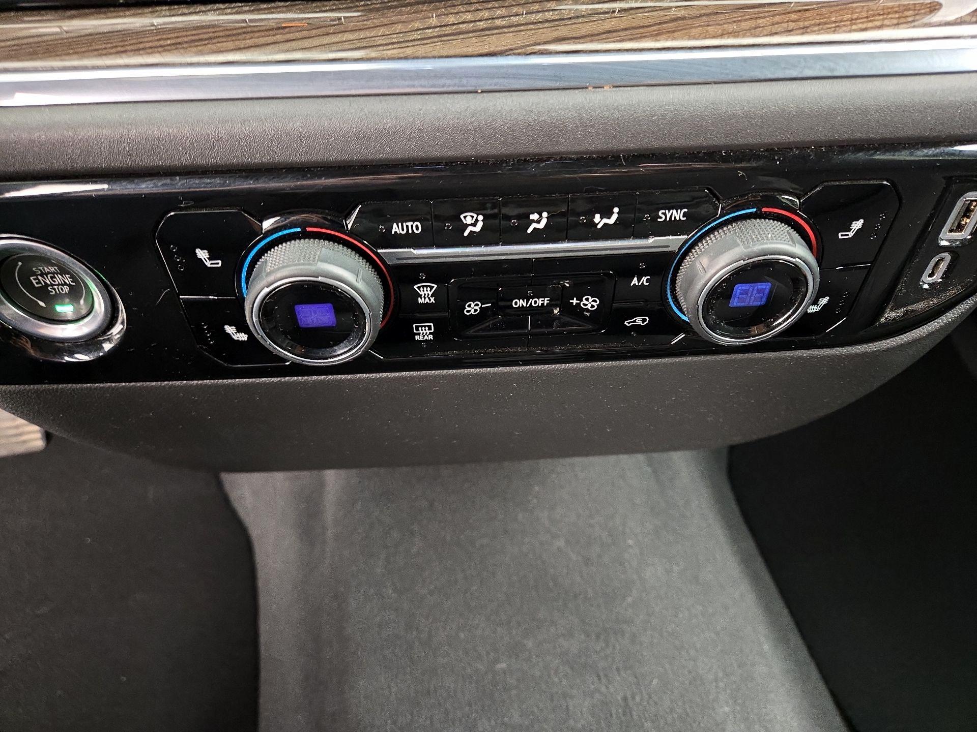 Thumbnail: 2023 Chevrolet Silverado 1500 - 17