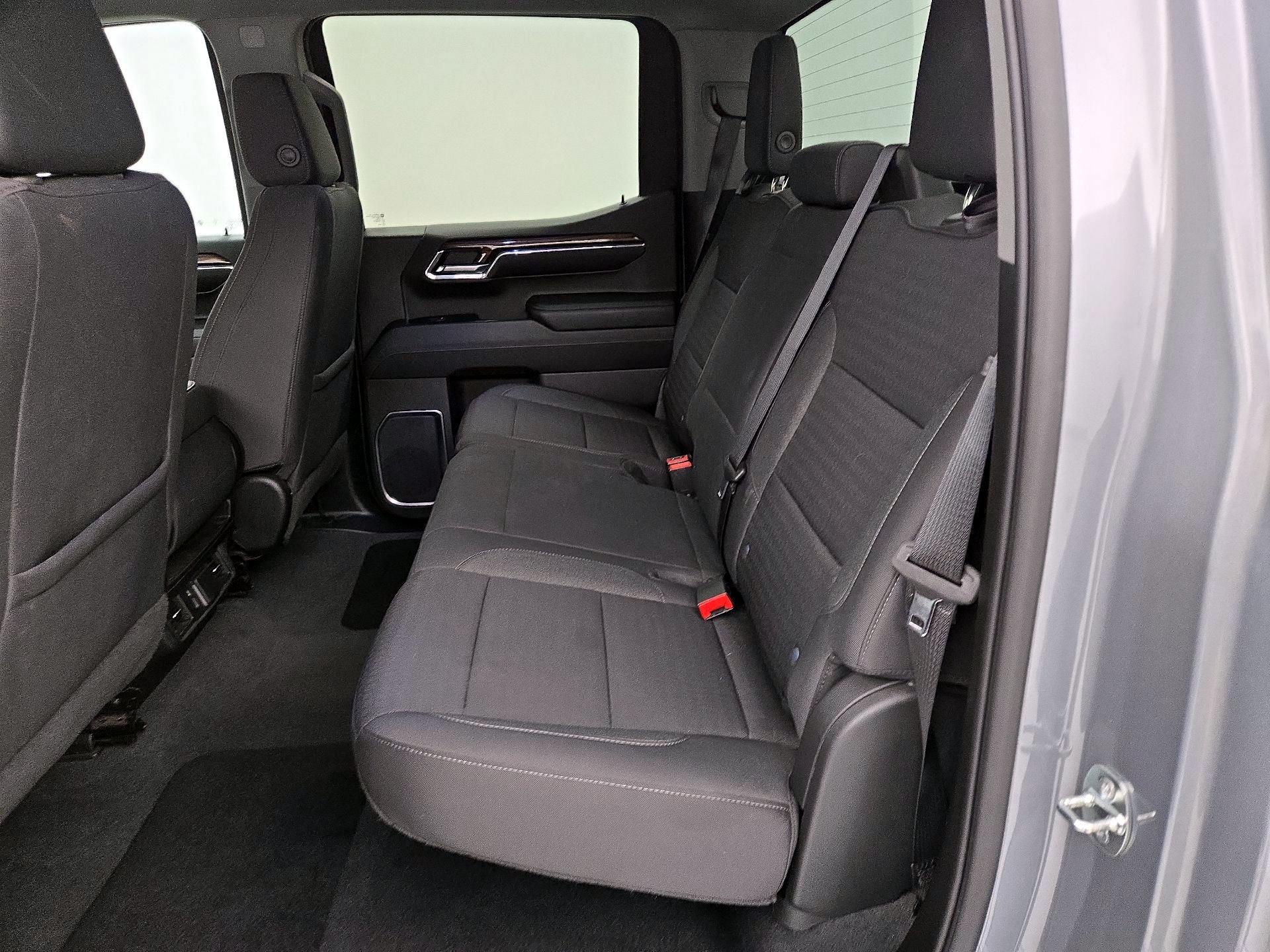 Thumbnail: 2023 Chevrolet Silverado 1500 - 20