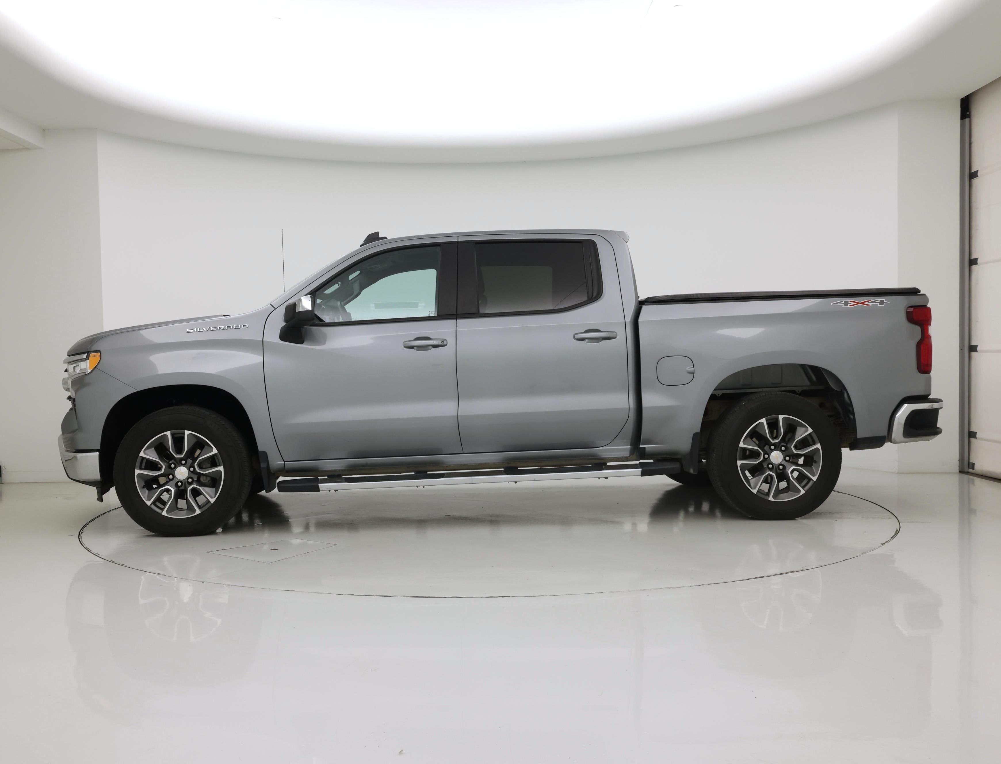Thumbnail: 2023 Chevrolet Silverado 1500 - 3