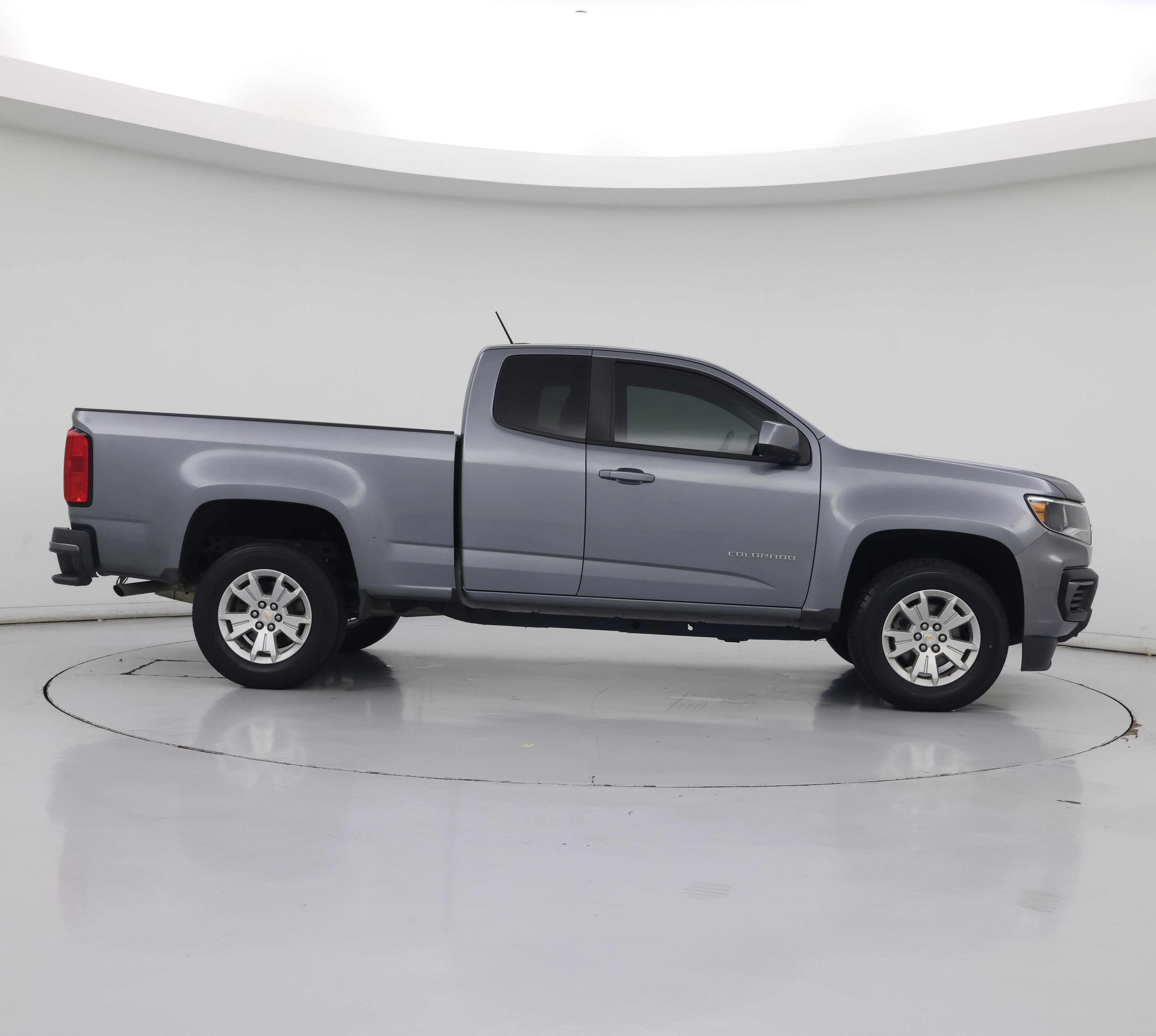 Thumbnail: 2021 Chevrolet Colorado - 7