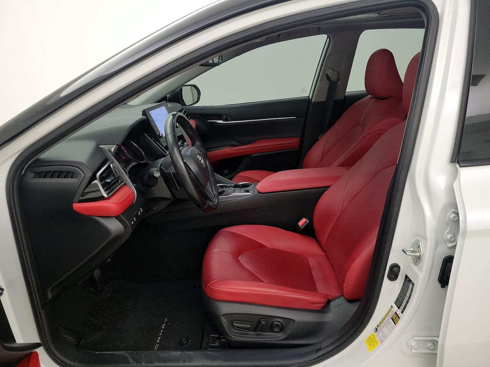 2021 Toyota Camry XSE - Photo 12