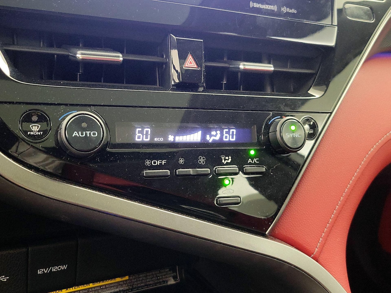 2021 Toyota Camry XSE - Photo 17