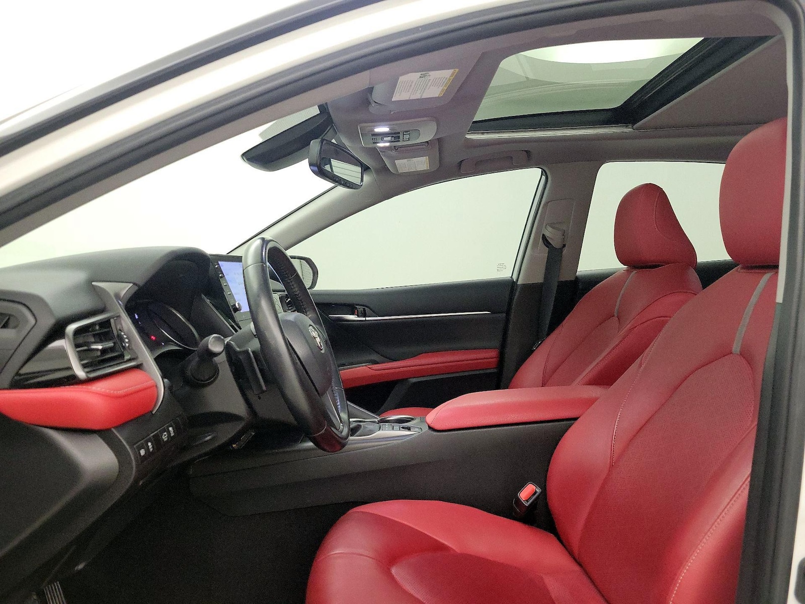 2021 Toyota Camry XSE - Photo 20
