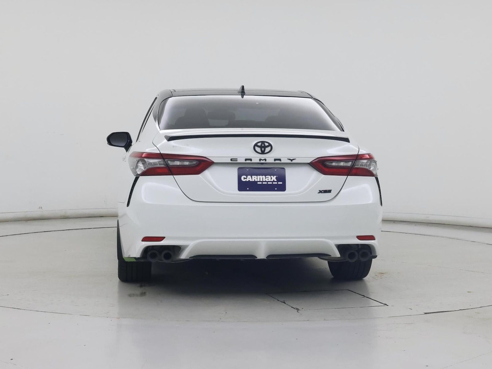 2021 Toyota Camry XSE - Photo 7