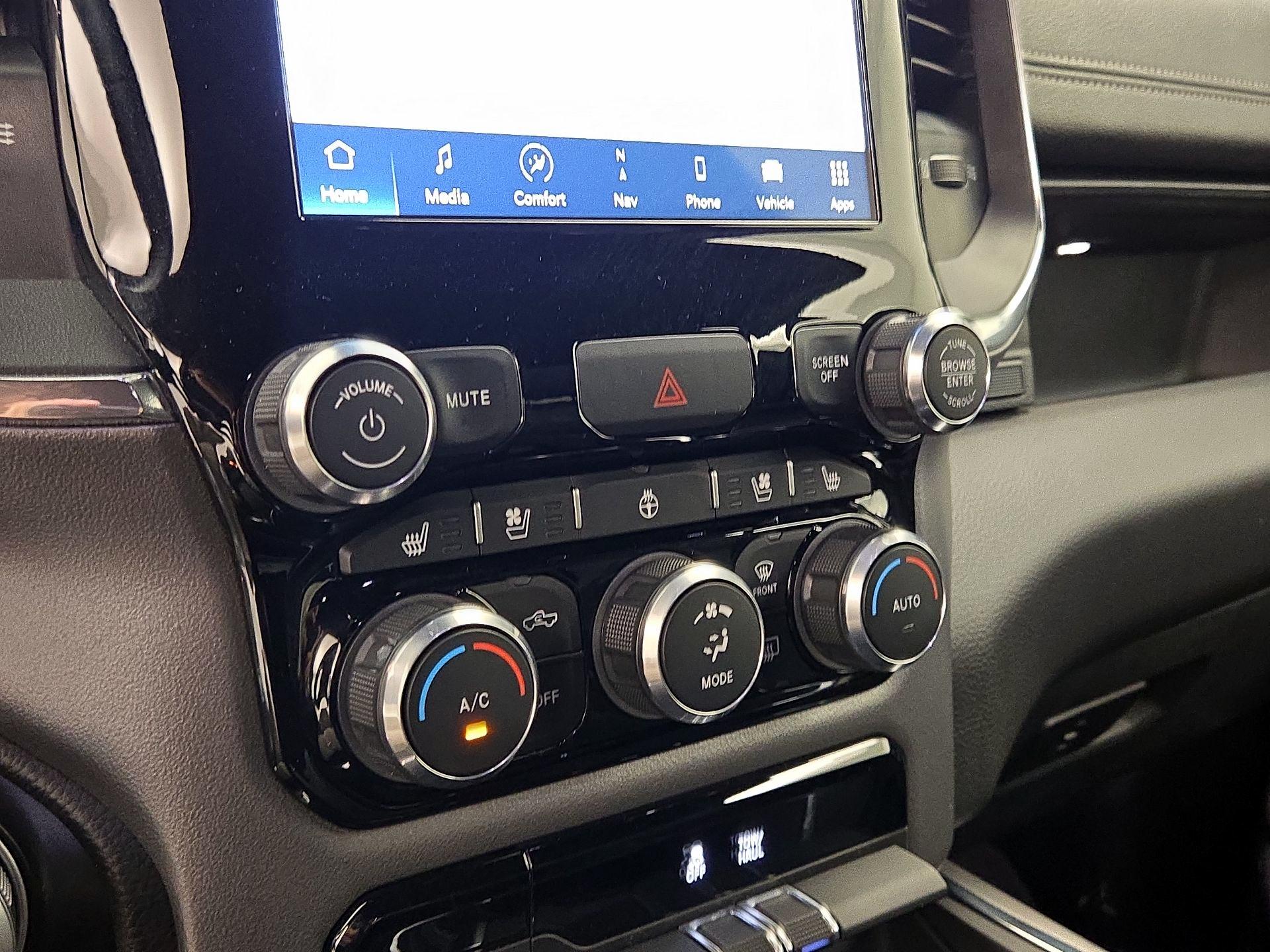 Thumbnail: 2024 RAM 1500 - 17