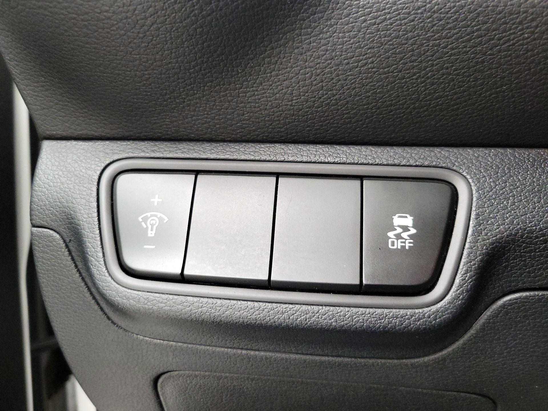 Thumbnail: 2024 Kia Forte - 13