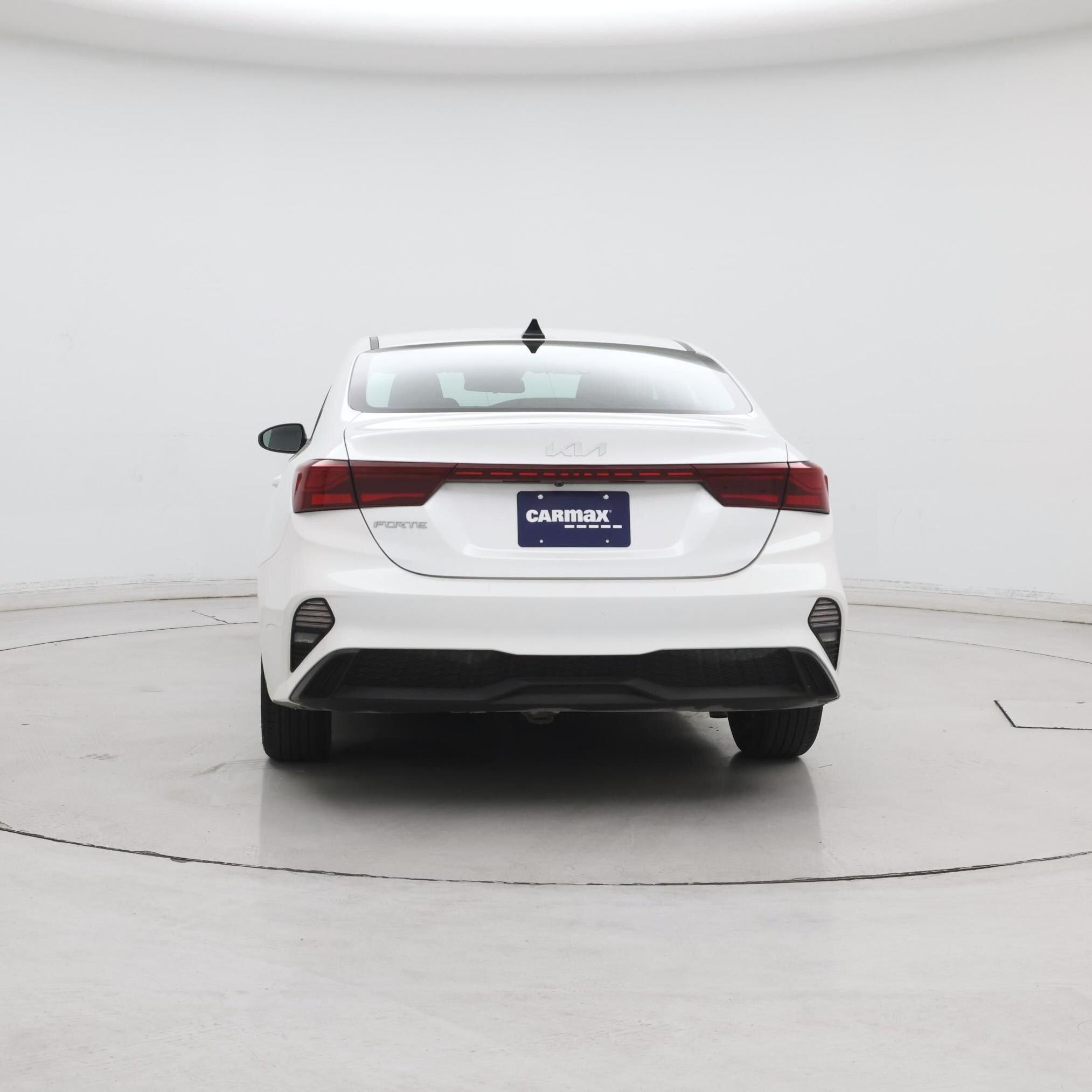 Thumbnail: 2024 Kia Forte - 6