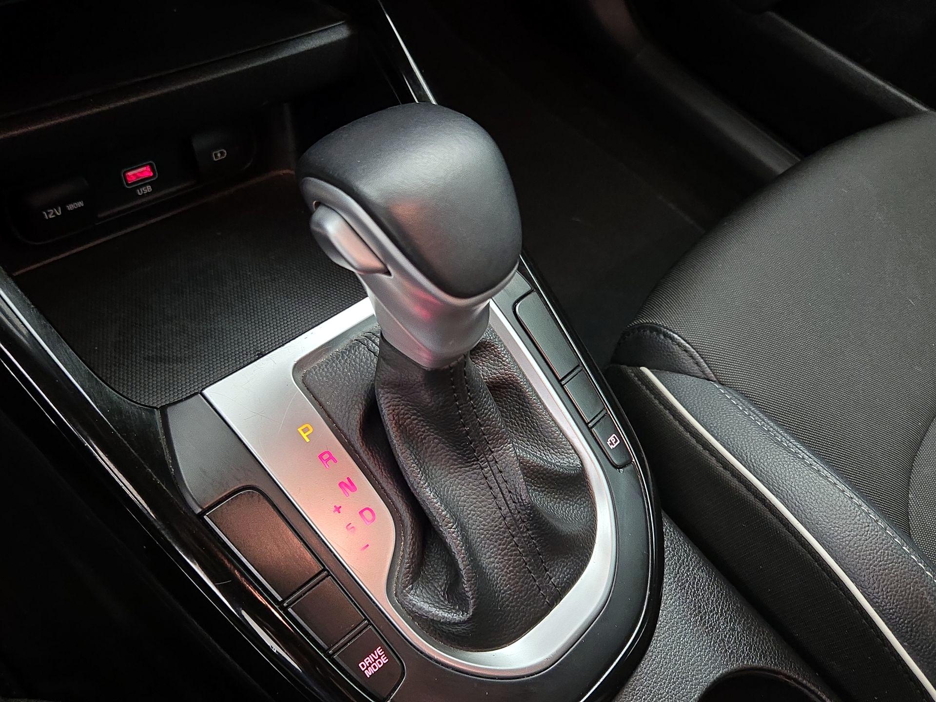 Thumbnail: 2023 Kia Forte - 18