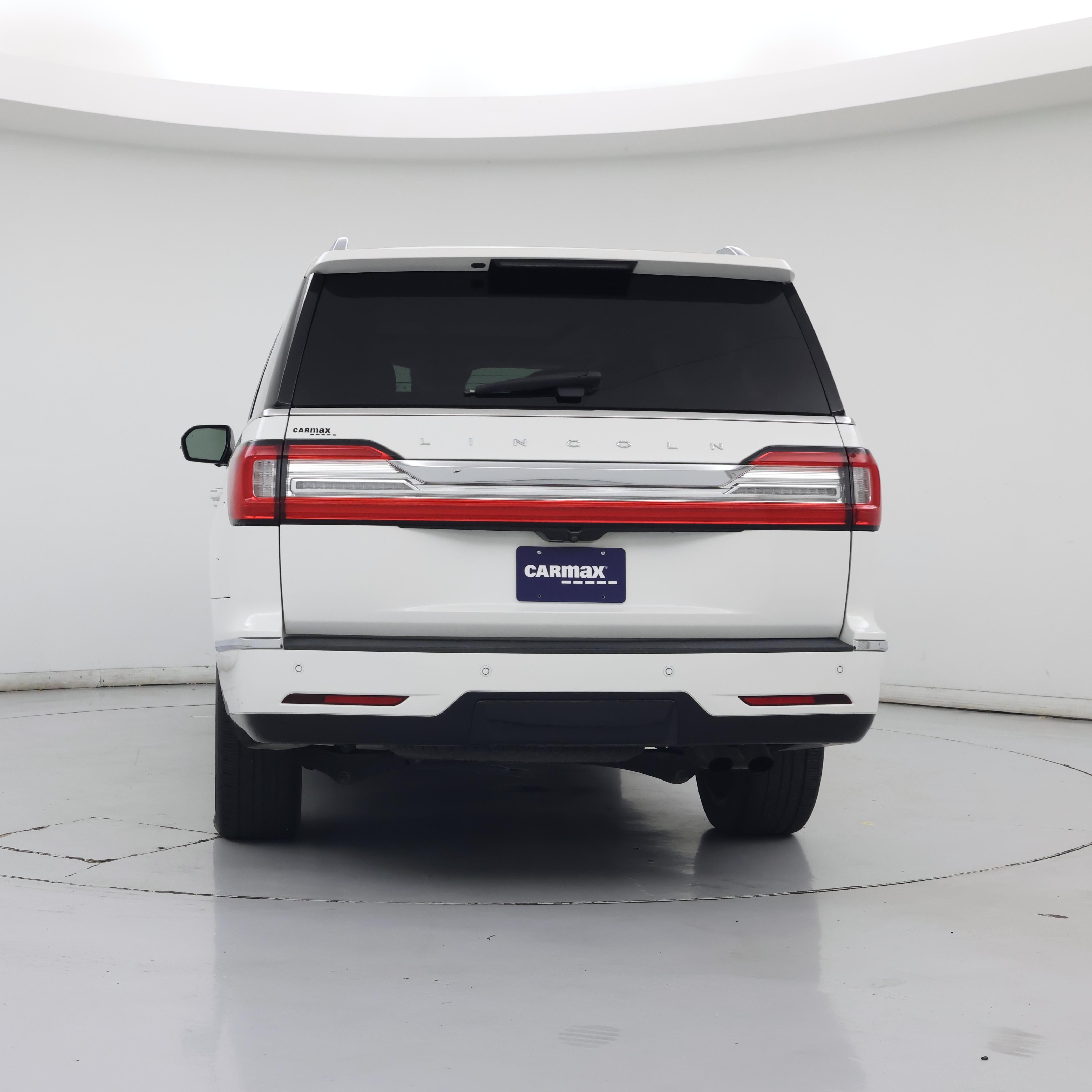 Thumbnail: 2021 Lincoln Navigator L - 6