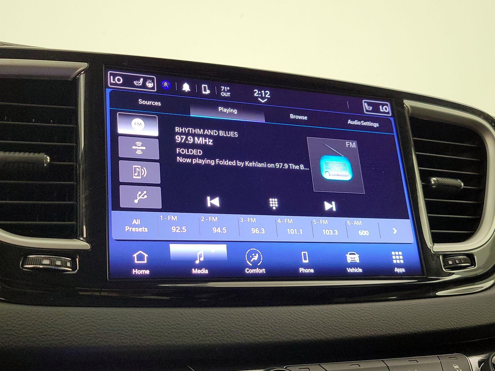 Thumbnail: 2024 Chrysler Pacifica - 15