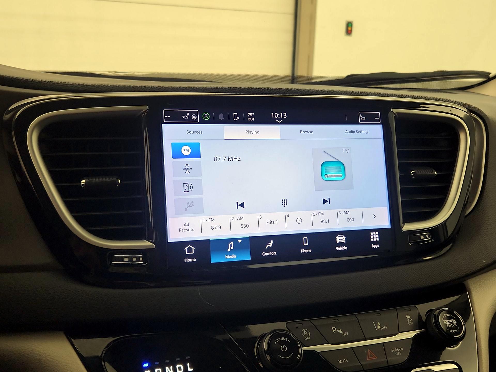 Thumbnail: 2024 Chrysler Pacifica - 15