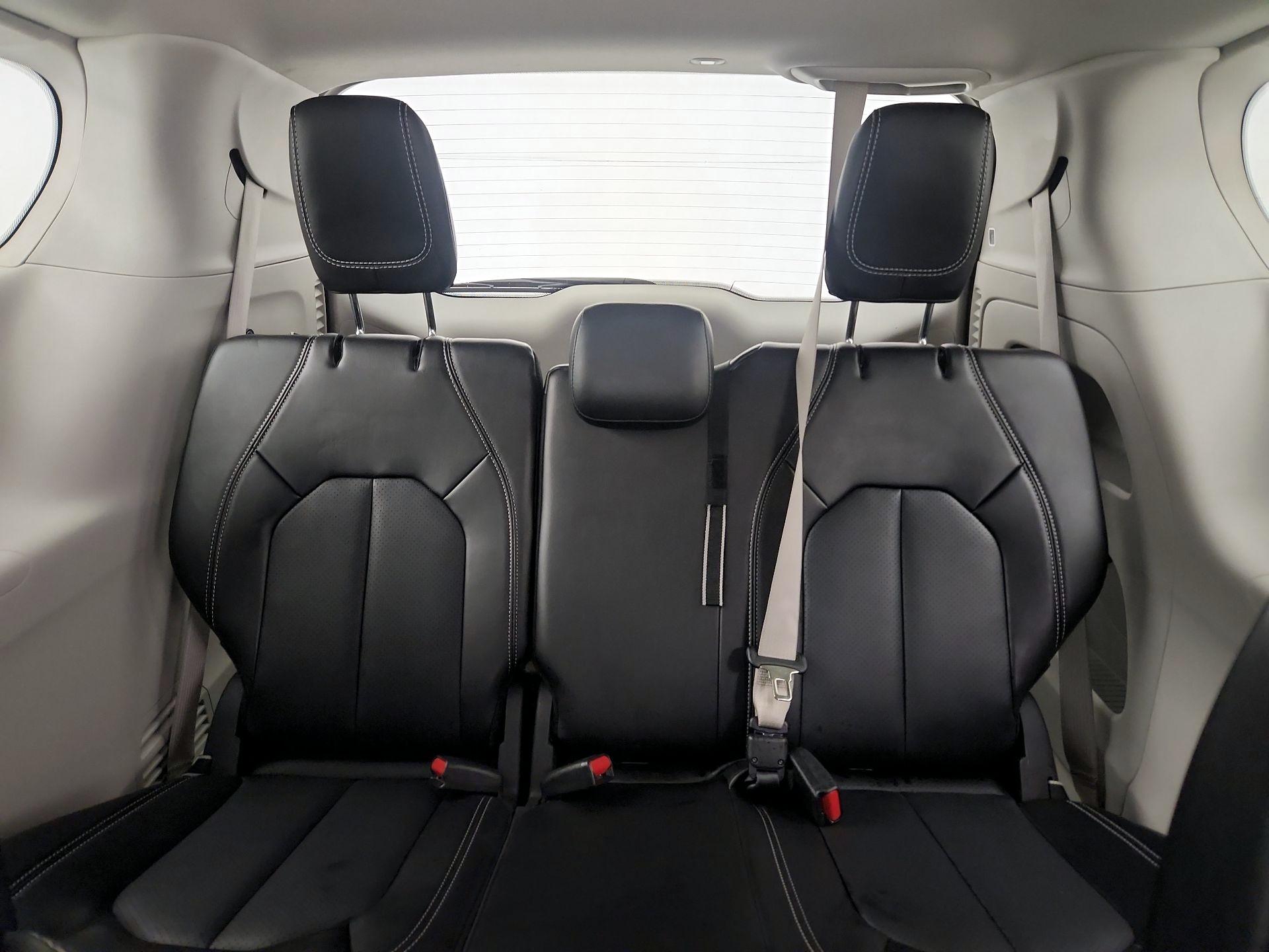 Thumbnail: 2024 Chrysler Pacifica - 20