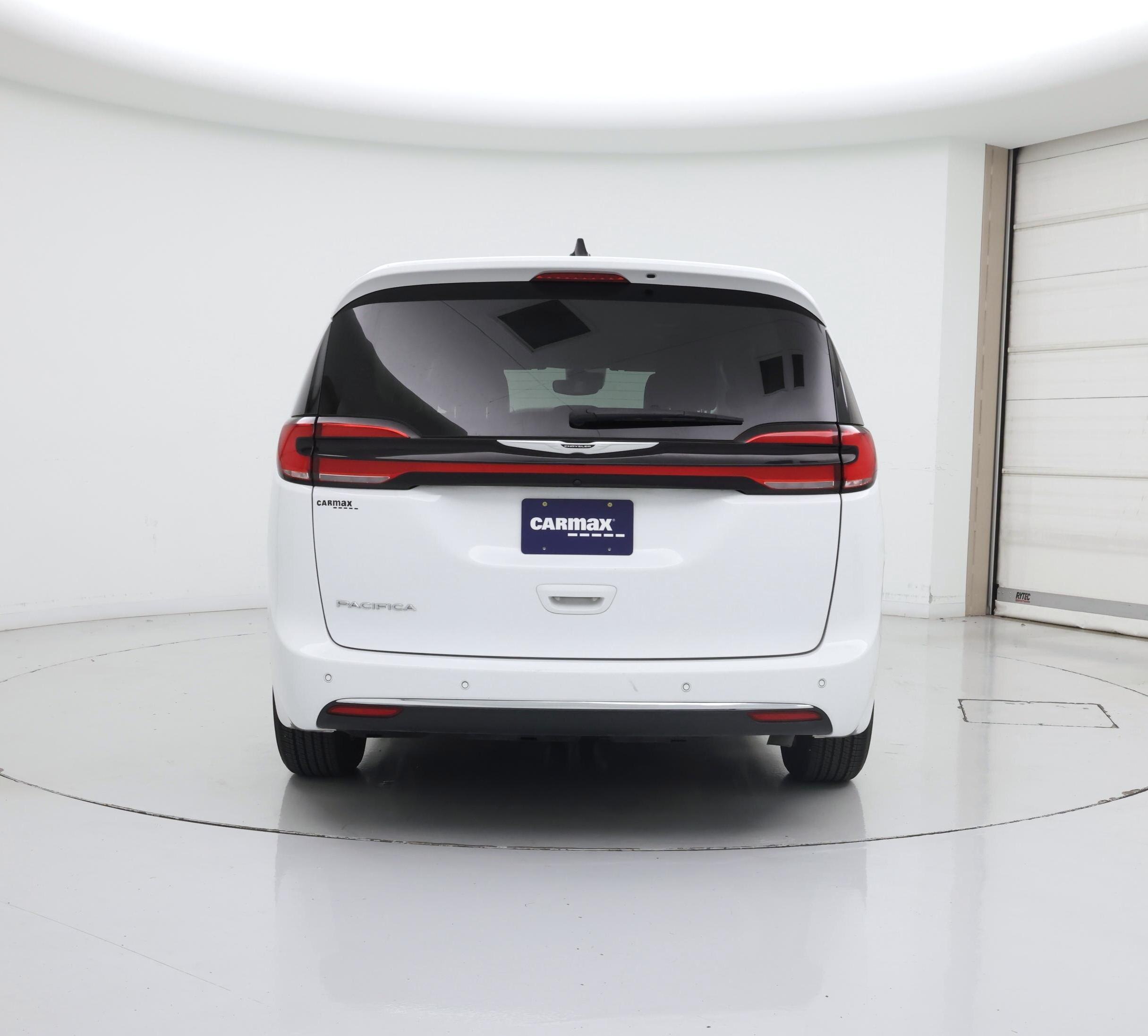 Thumbnail: 2024 Chrysler Pacifica - 6