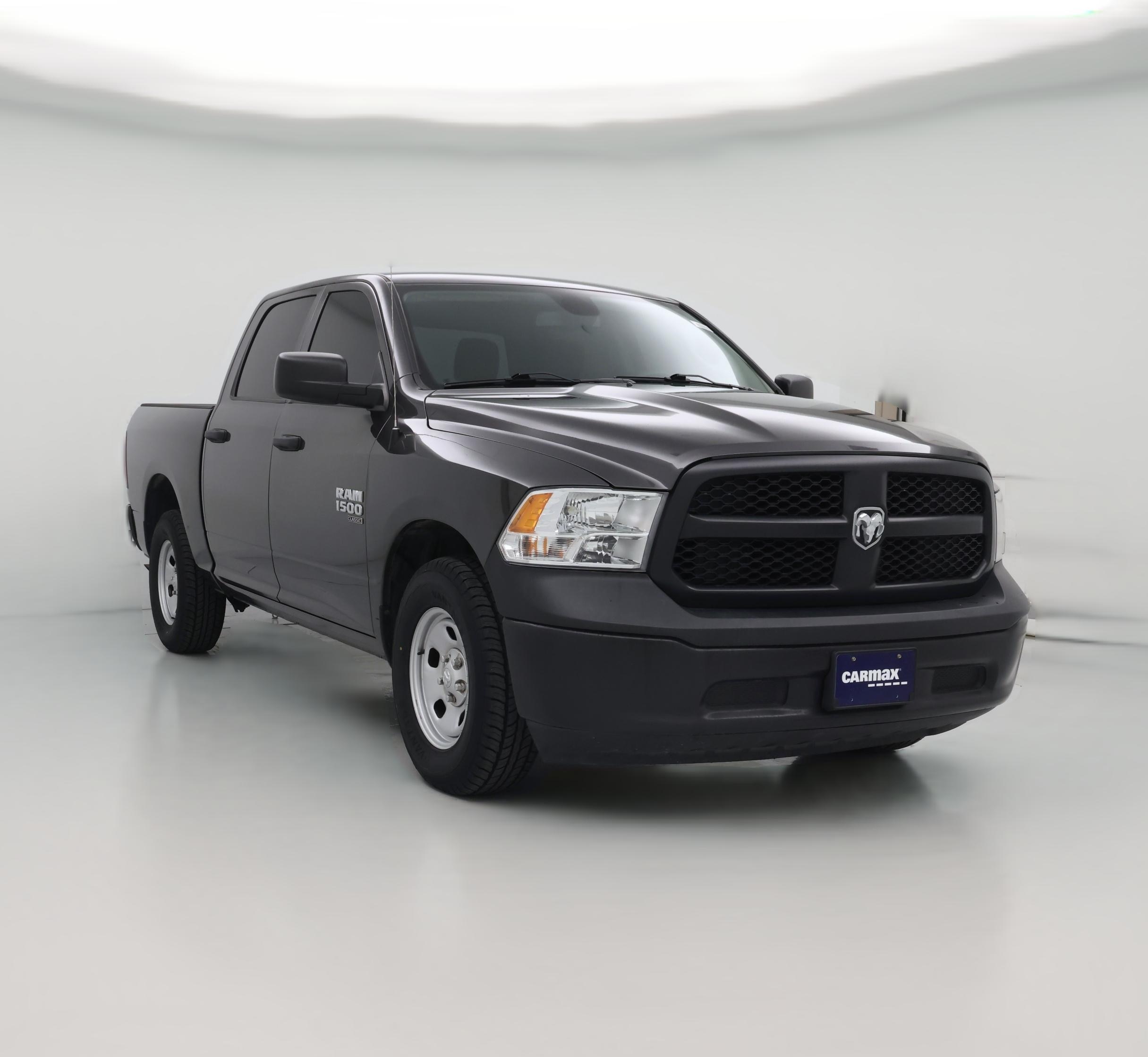 Thumbnail: 2023 RAM 1500 Classic - 1