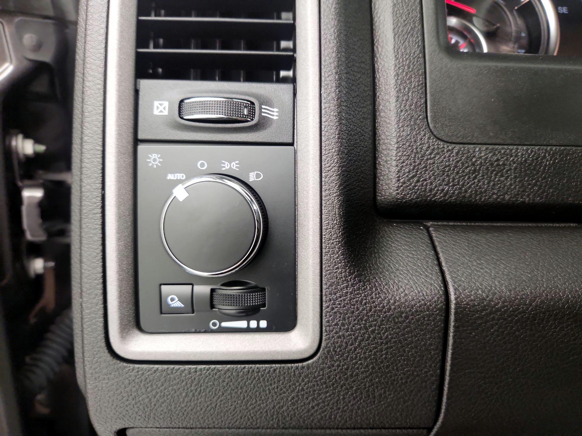 Thumbnail: 2023 RAM 1500 Classic - 13