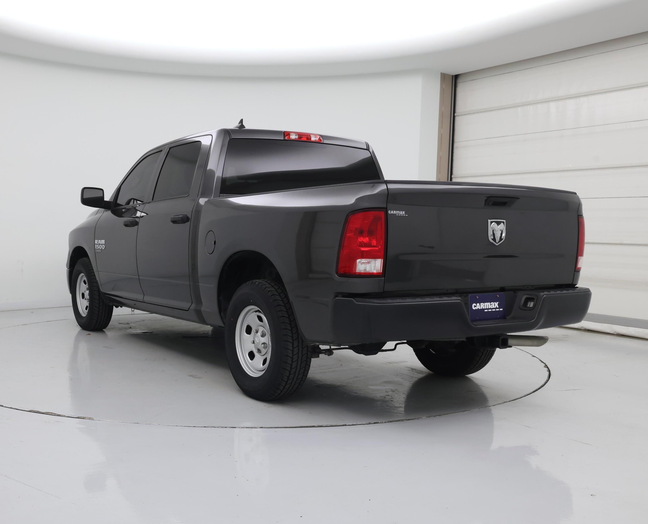 Thumbnail: 2023 RAM 1500 Classic - 2