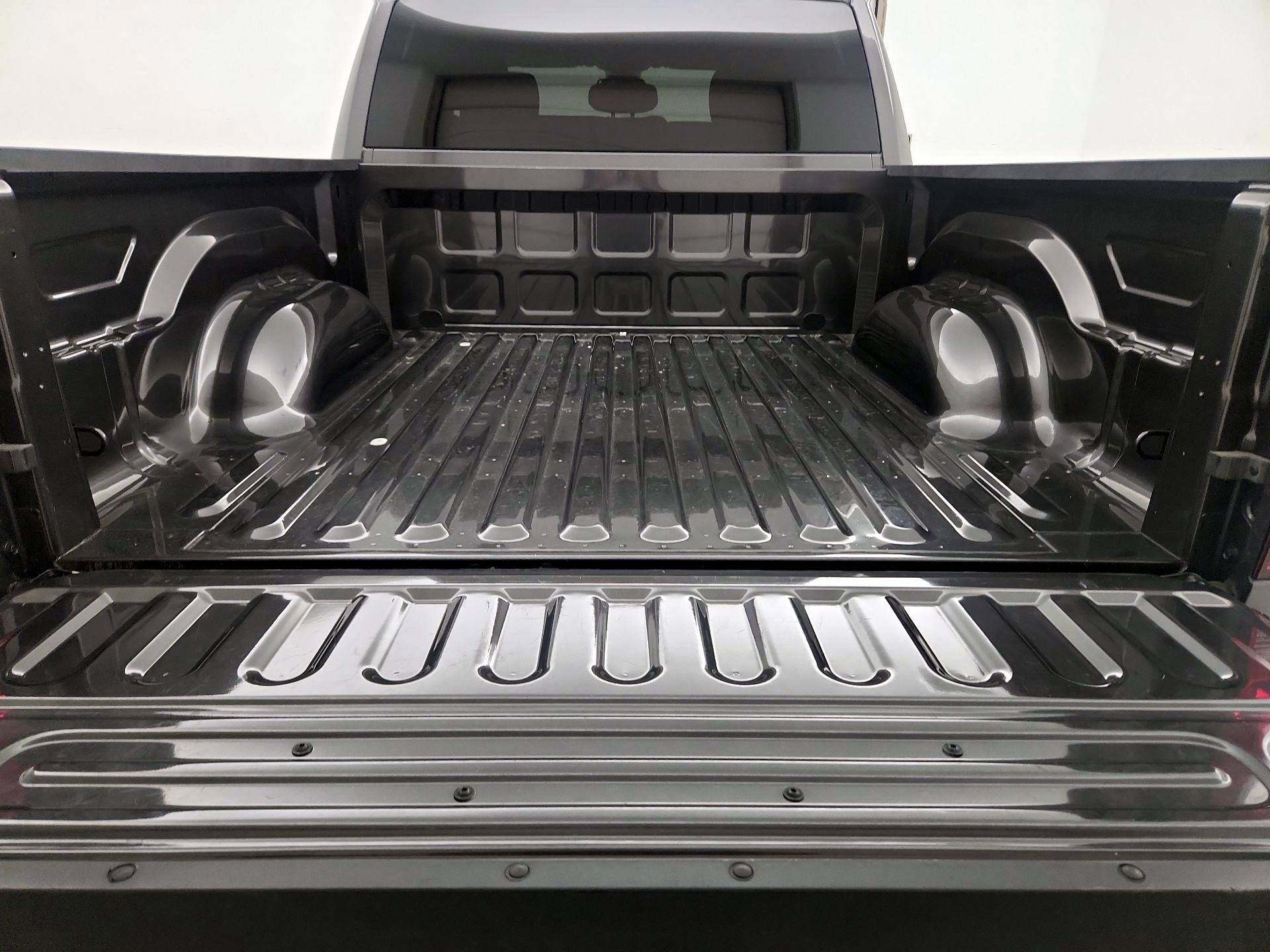 Thumbnail: 2023 RAM 1500 Classic - 20