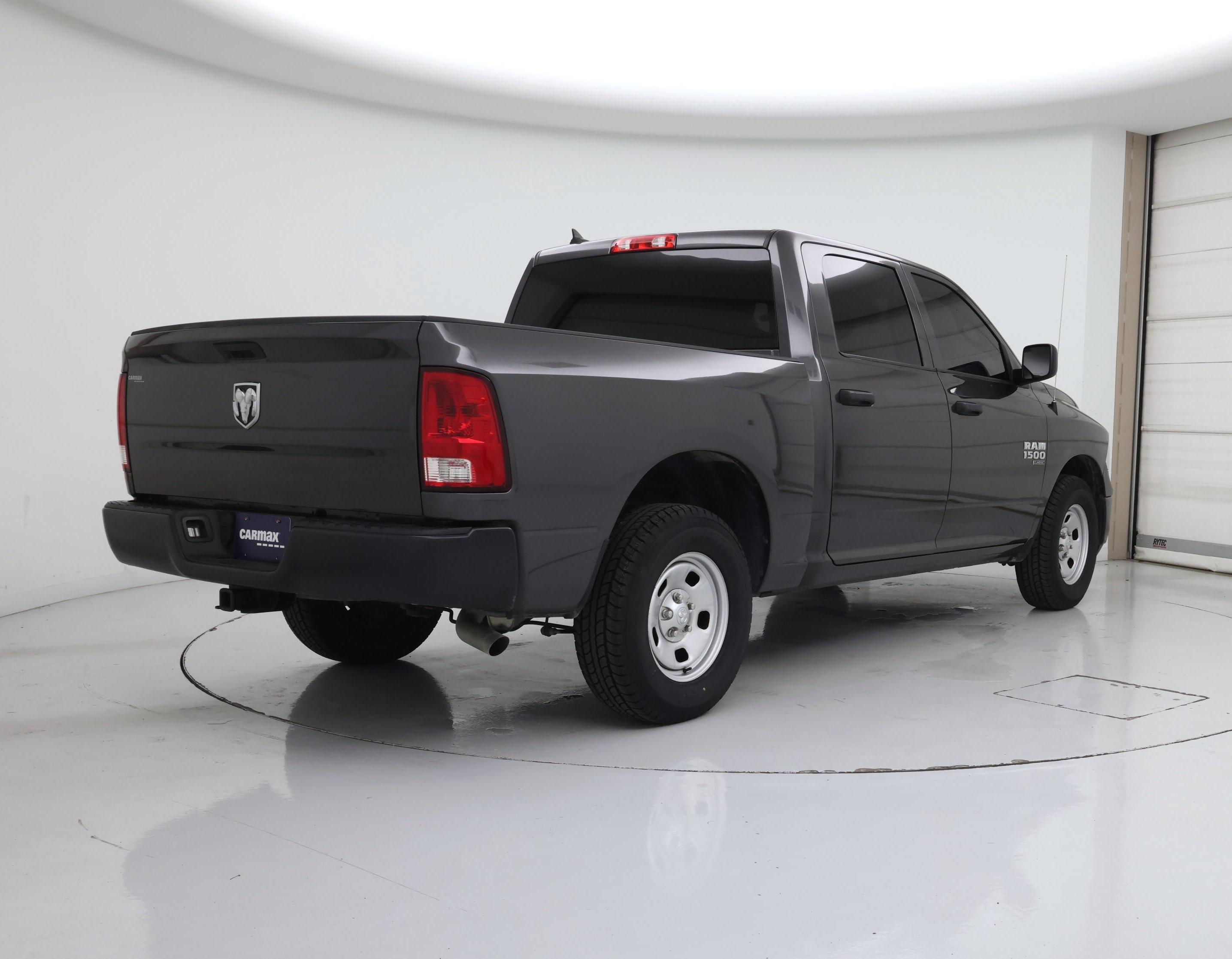 Thumbnail: 2023 RAM 1500 Classic - 8