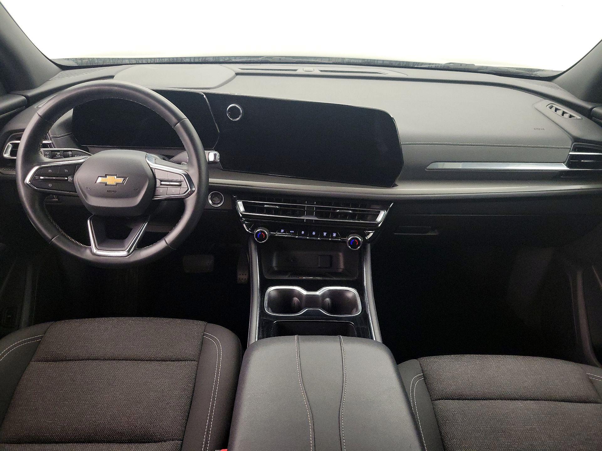 Thumbnail: 2025 Chevrolet Traverse - 9
