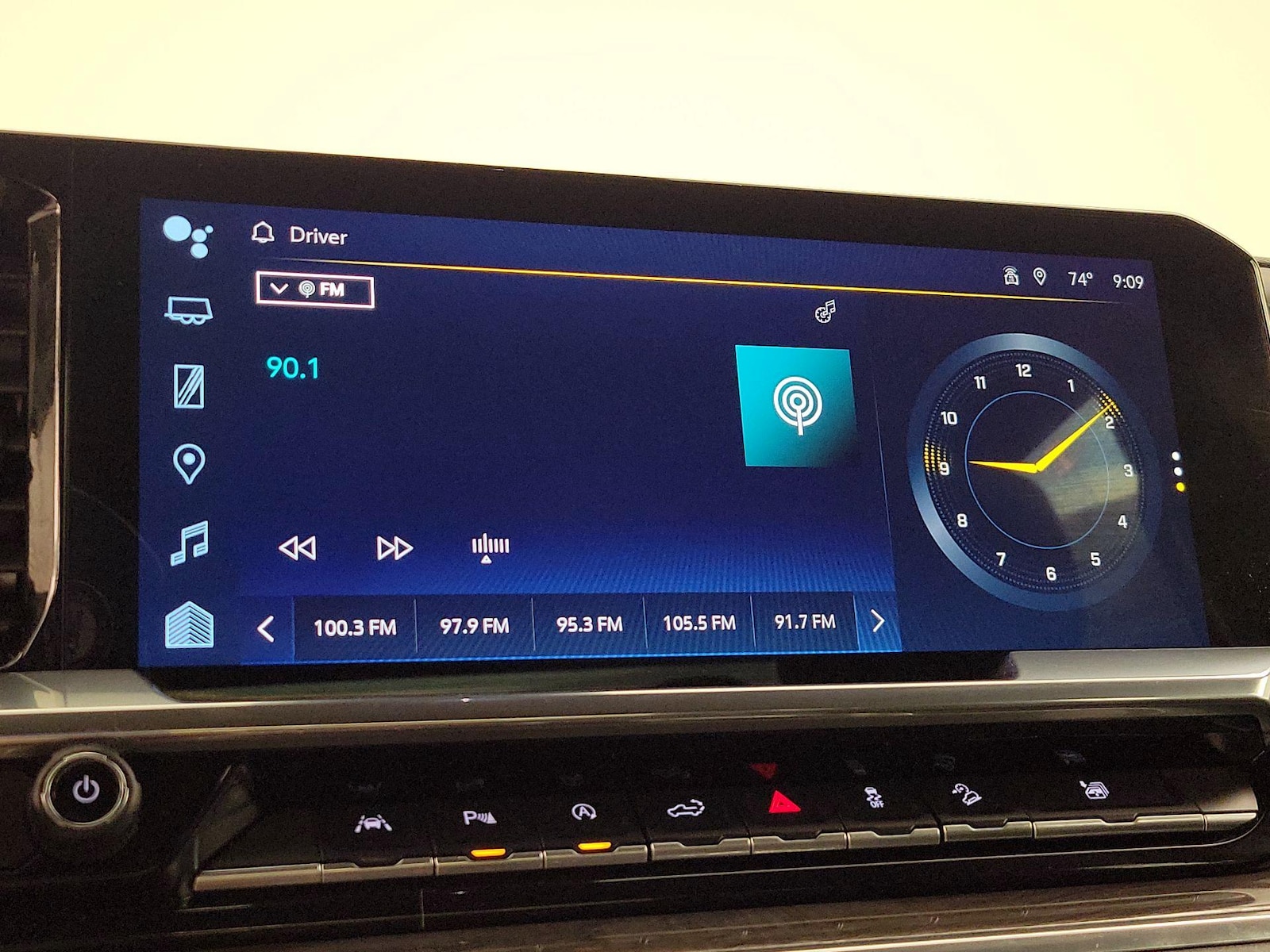 2024 Chevrolet Silverado 1500 LTZ - Photo 16