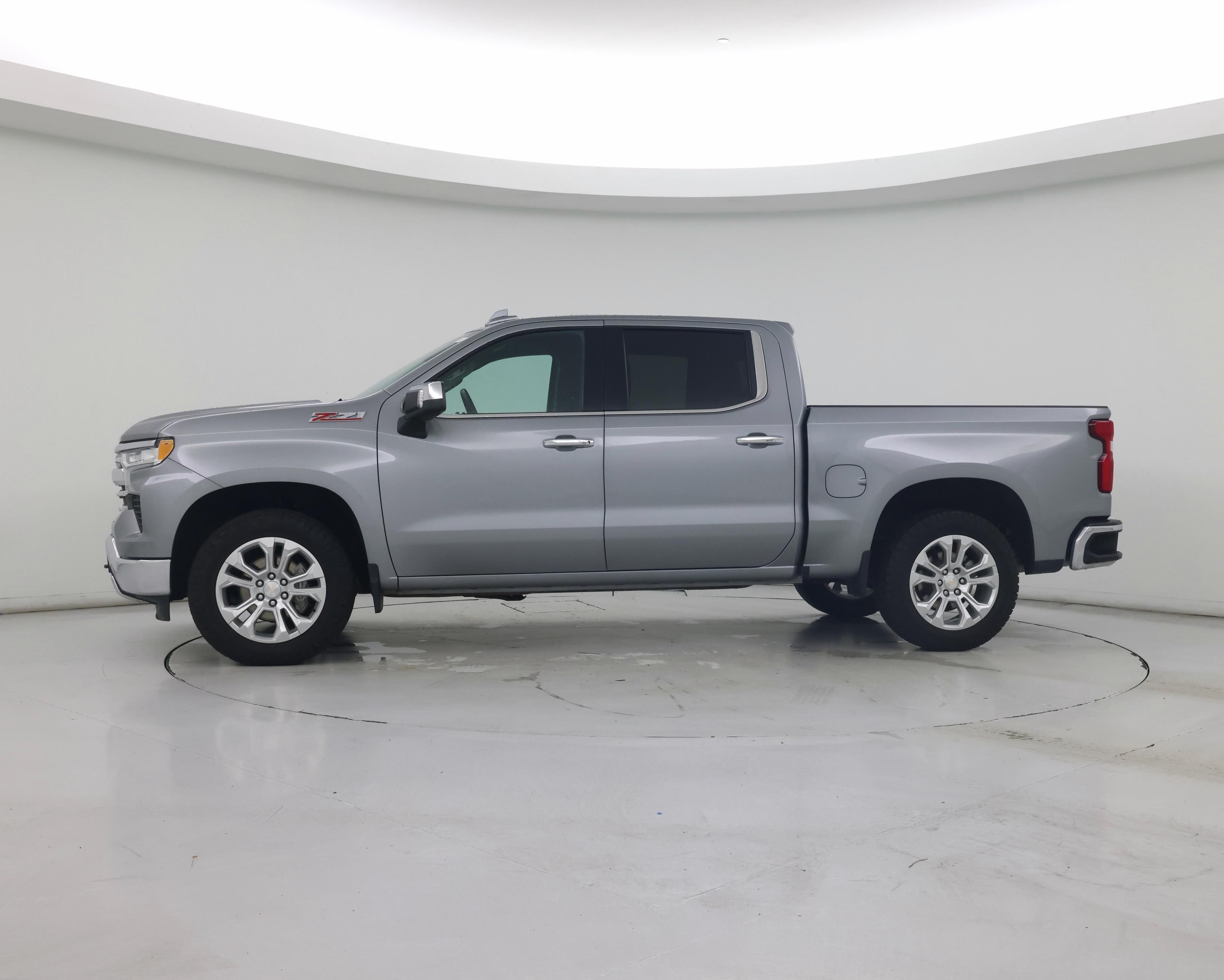Thumbnail: 2024 Chevrolet Silverado 1500 - 3