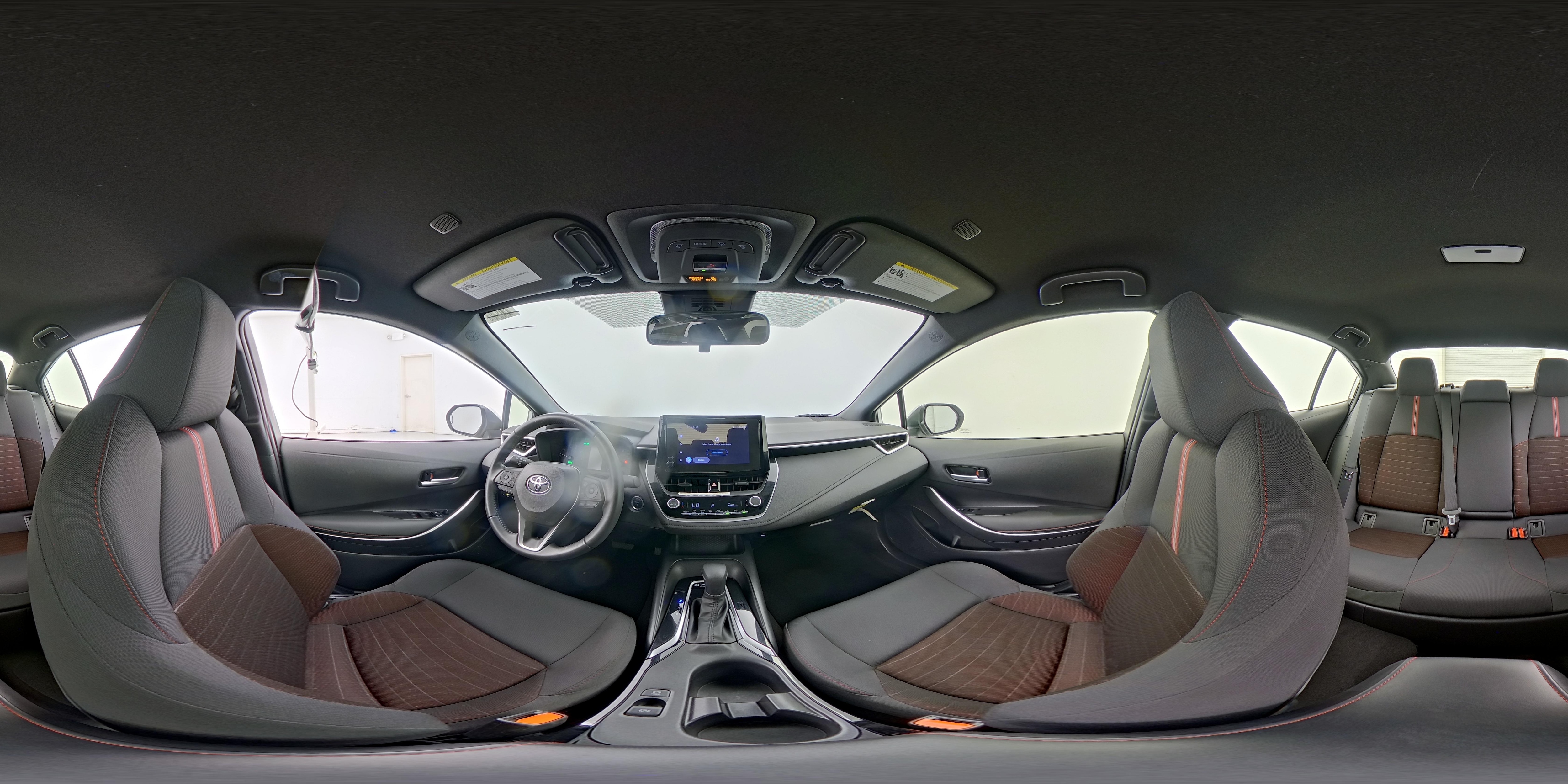 2024 Toyota Corolla SE - Photo 24